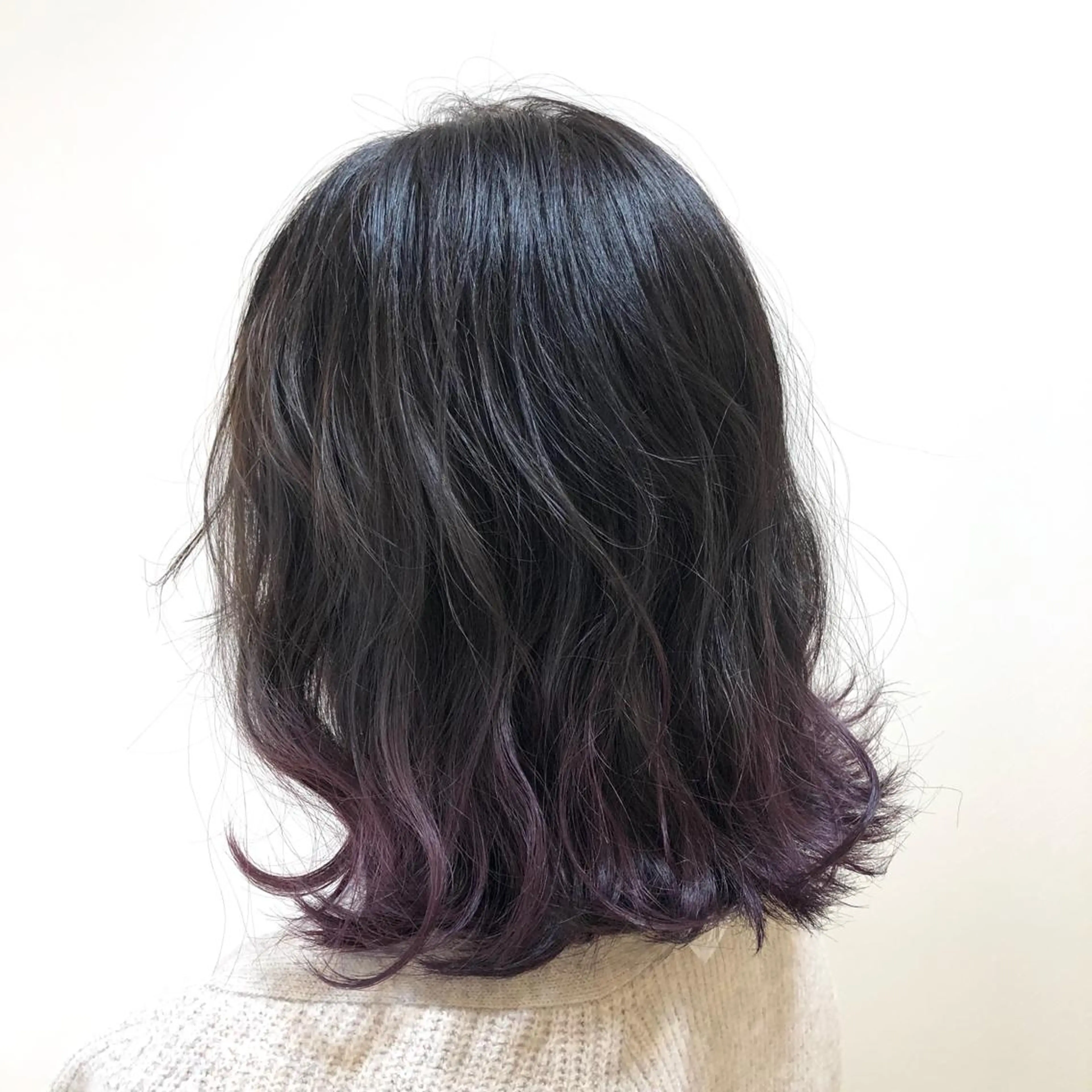 ミディアム カラー グラデーションカラー グレージュ ラベンダーカラー パープルカラー ヘアカラー トリートメント 🌈ぷる艶カラー🌈 髪質改善👑柳沼尚貴のヘアスタイル
