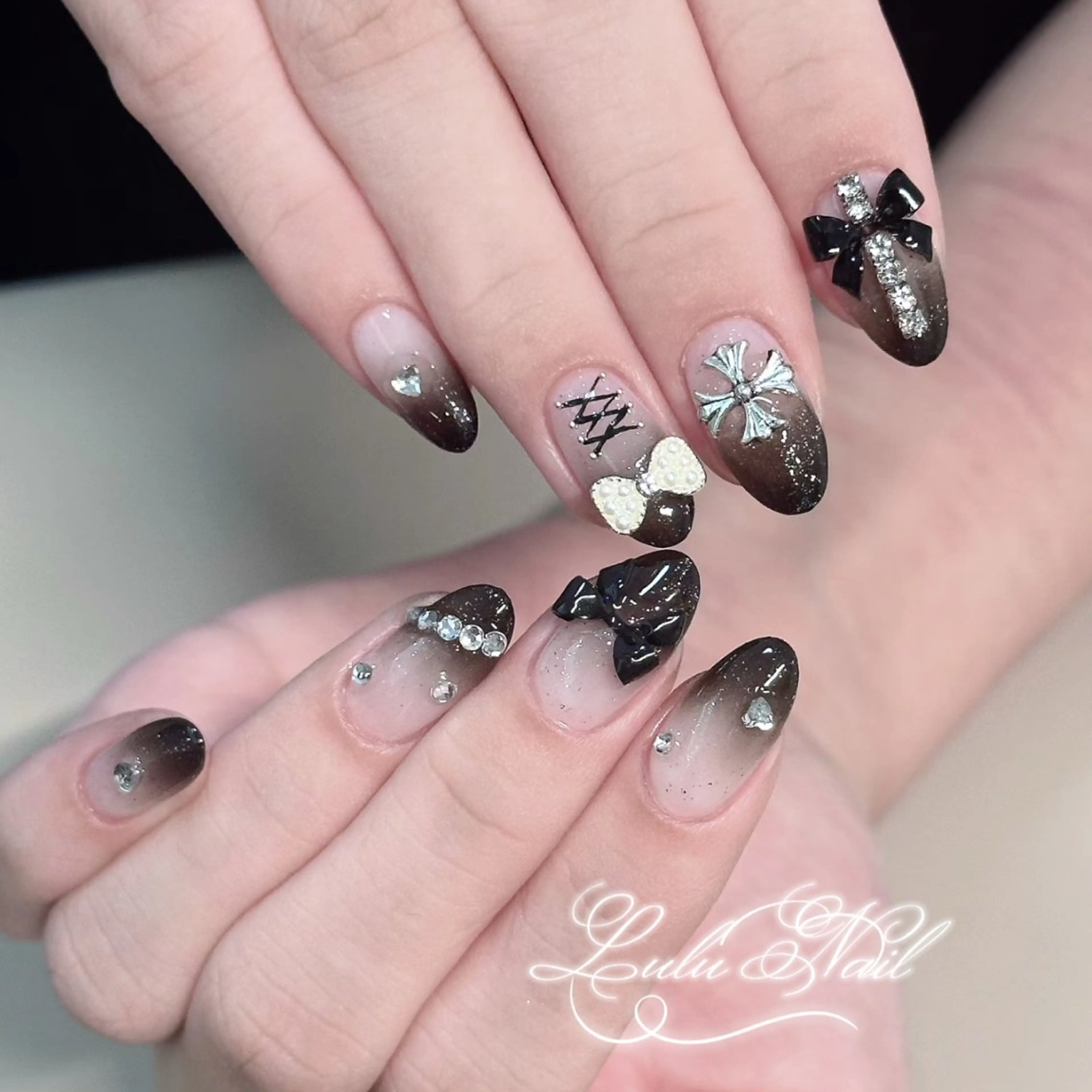 ネイル ハンドネイル Lulu Nail 🫧ユユのネイルデザイン
