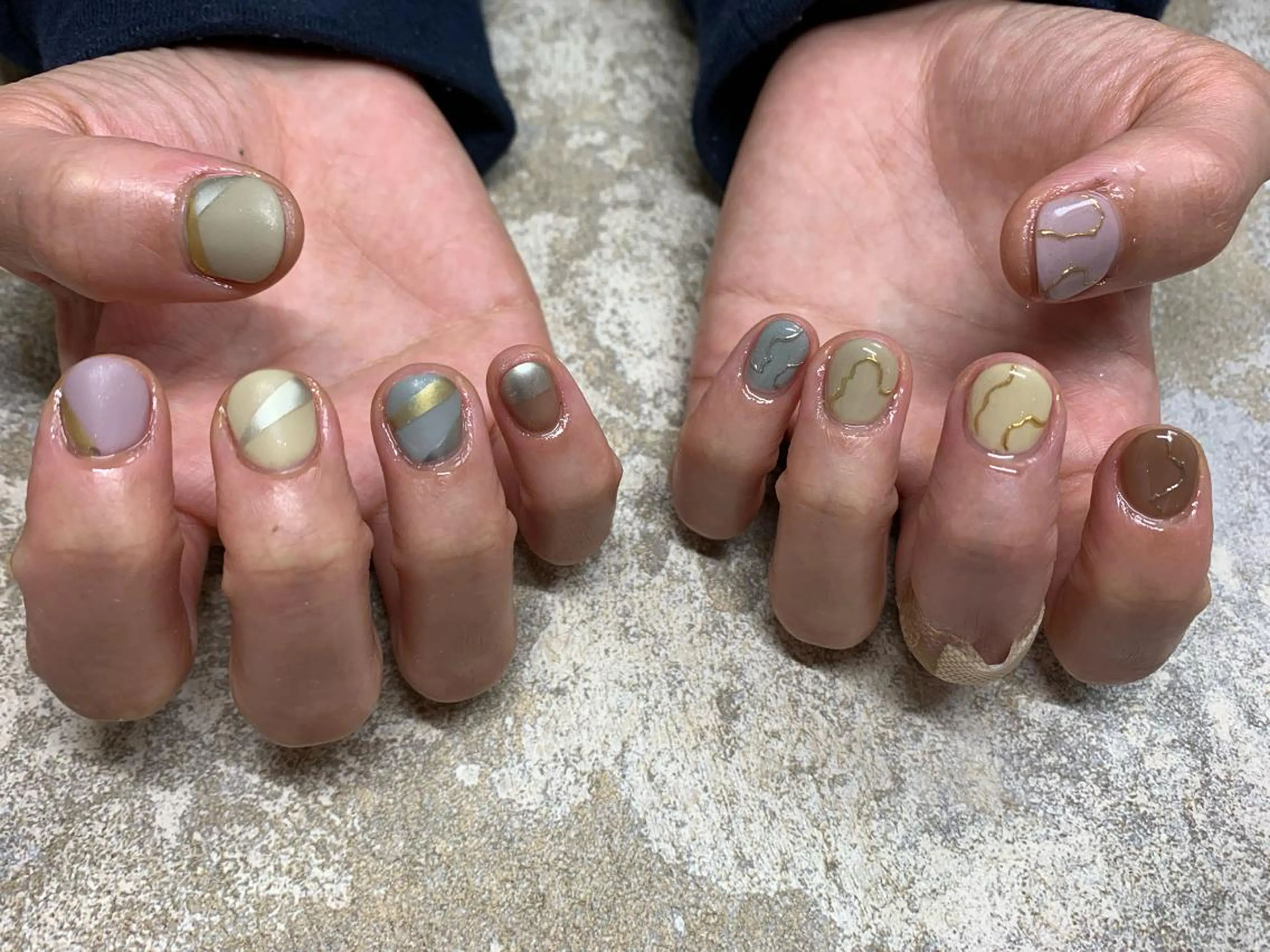 ショート ハンドネイル ハンドケア Kono Nanamiのネイルデザイン