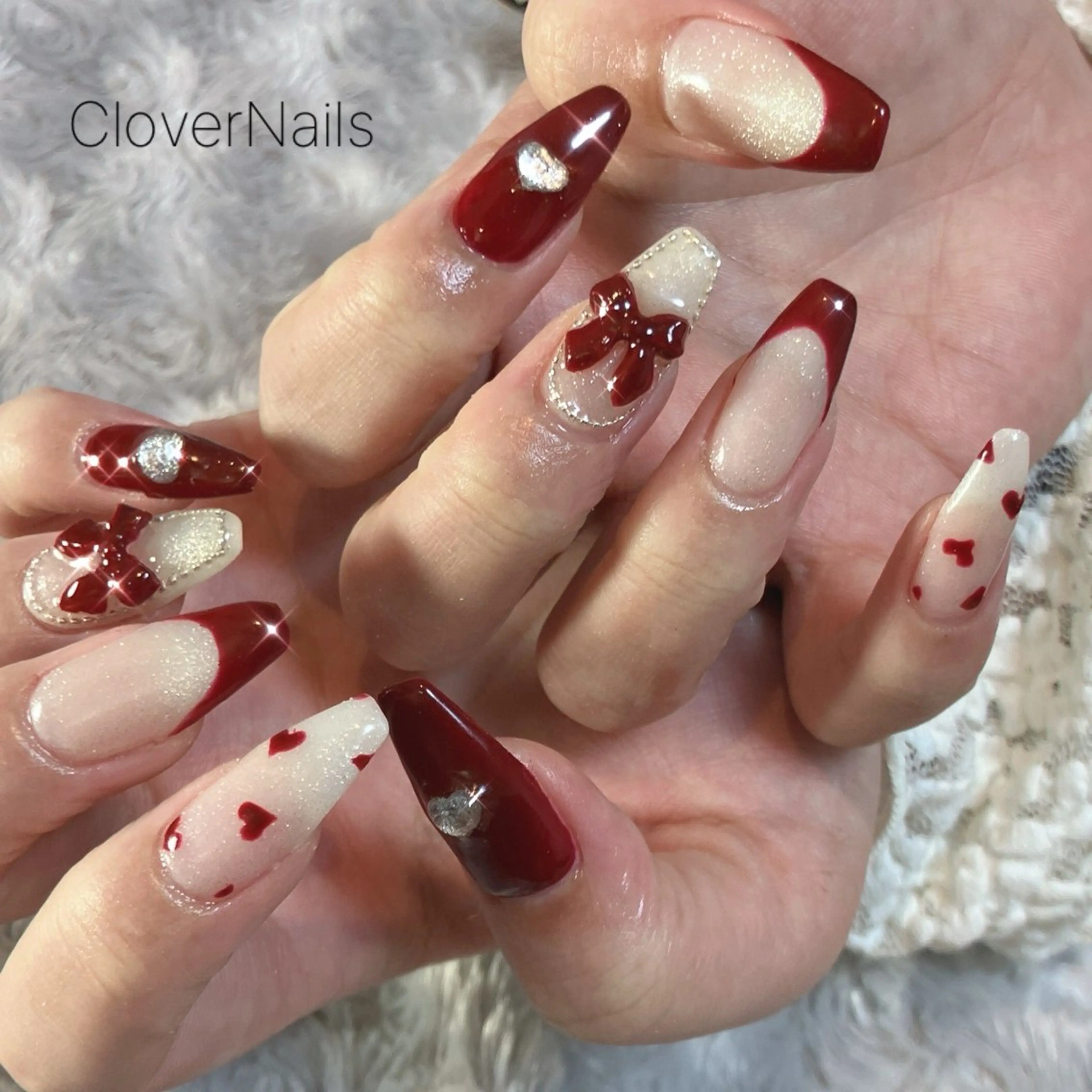 ネイル アートネイル ボルドー ジェルネイル ハート 赤色 ハンドネイル 自宅ネイルサロン クロバーネイルのネイルデザイン