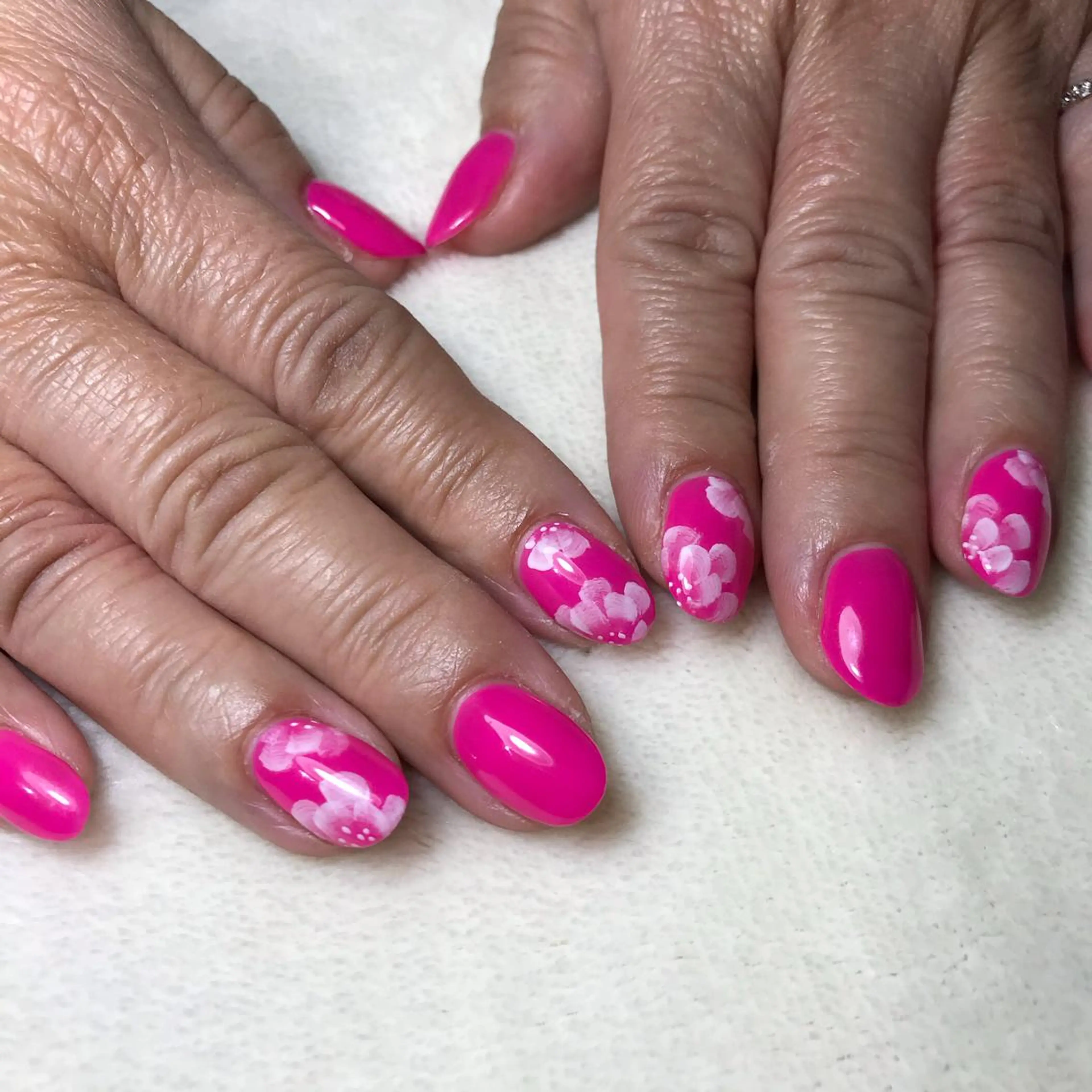 ネイル lotus erikaのネイルデザイン