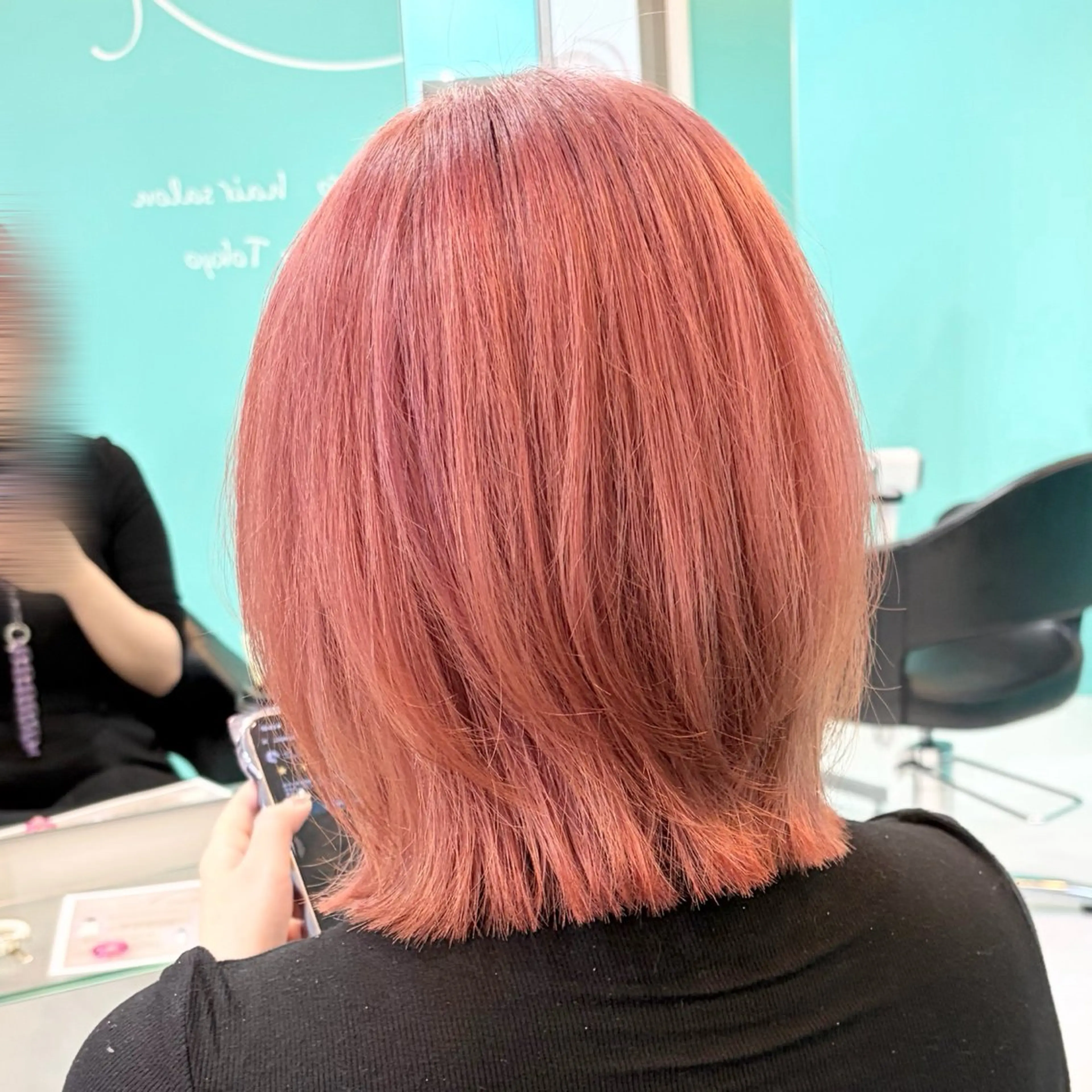 ショート カラー ボブレイヤー ピンクカラー ボブ レイヤーカット ヘアカラー トリートメント Natsuki‎🤍 透明感×艶カラー🫧のヘアスタイル