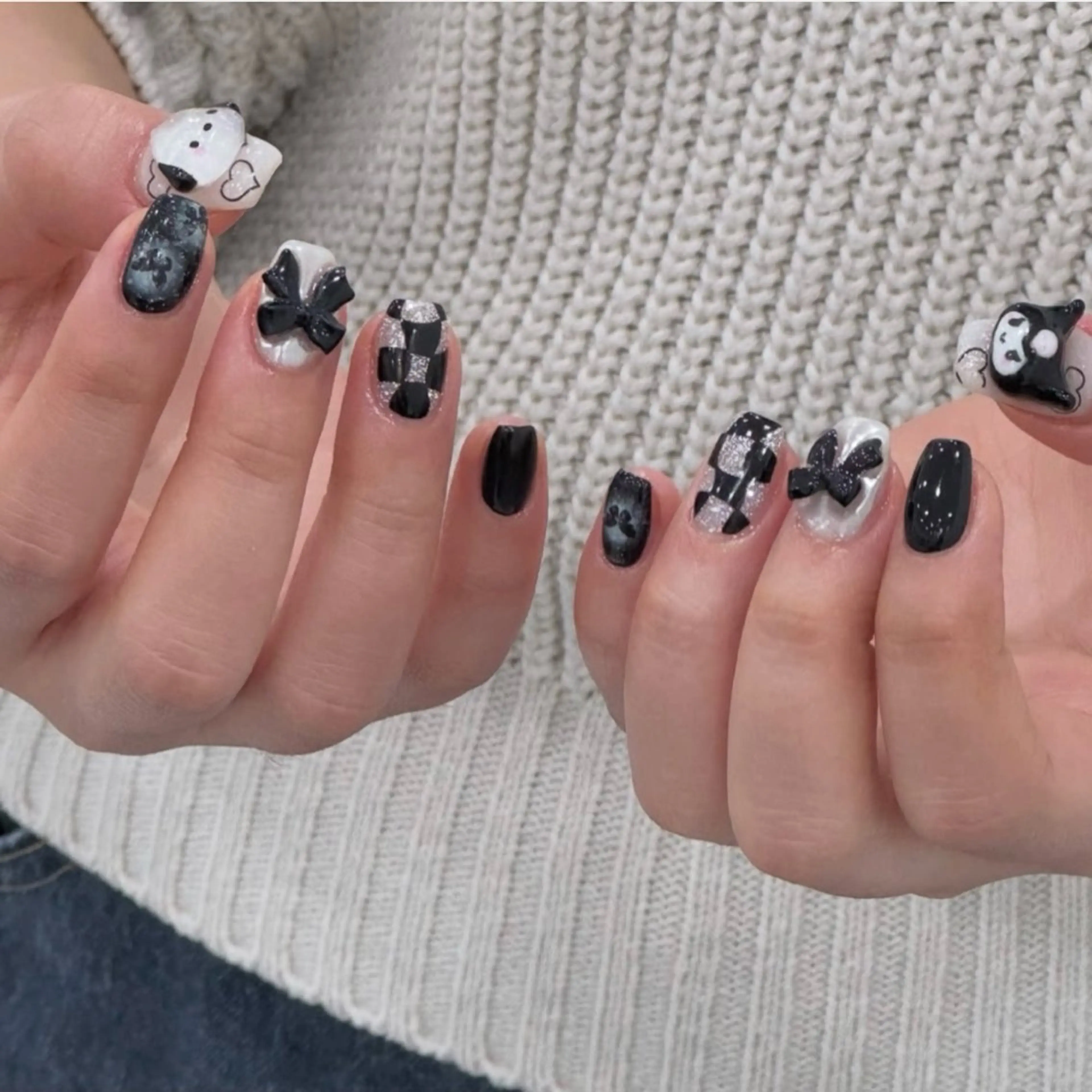 ネイル キラキラネイル 韓国ネイル マグネットネイル ミラーネイル ニュアンスネイル ハンドネイル Lala Nailsのネイルデザイン