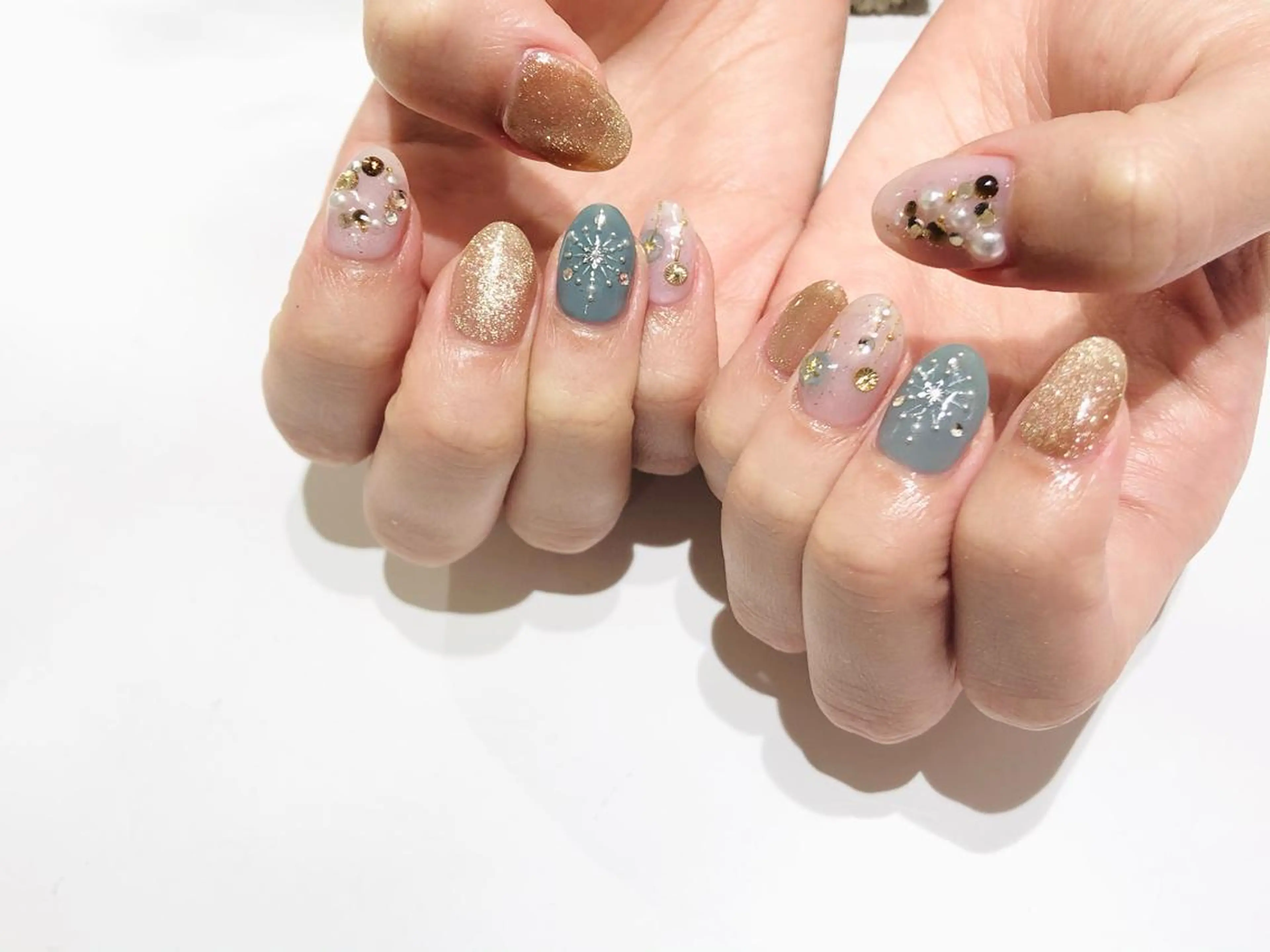 ネイル 舞田 苑香のネイルデザイン