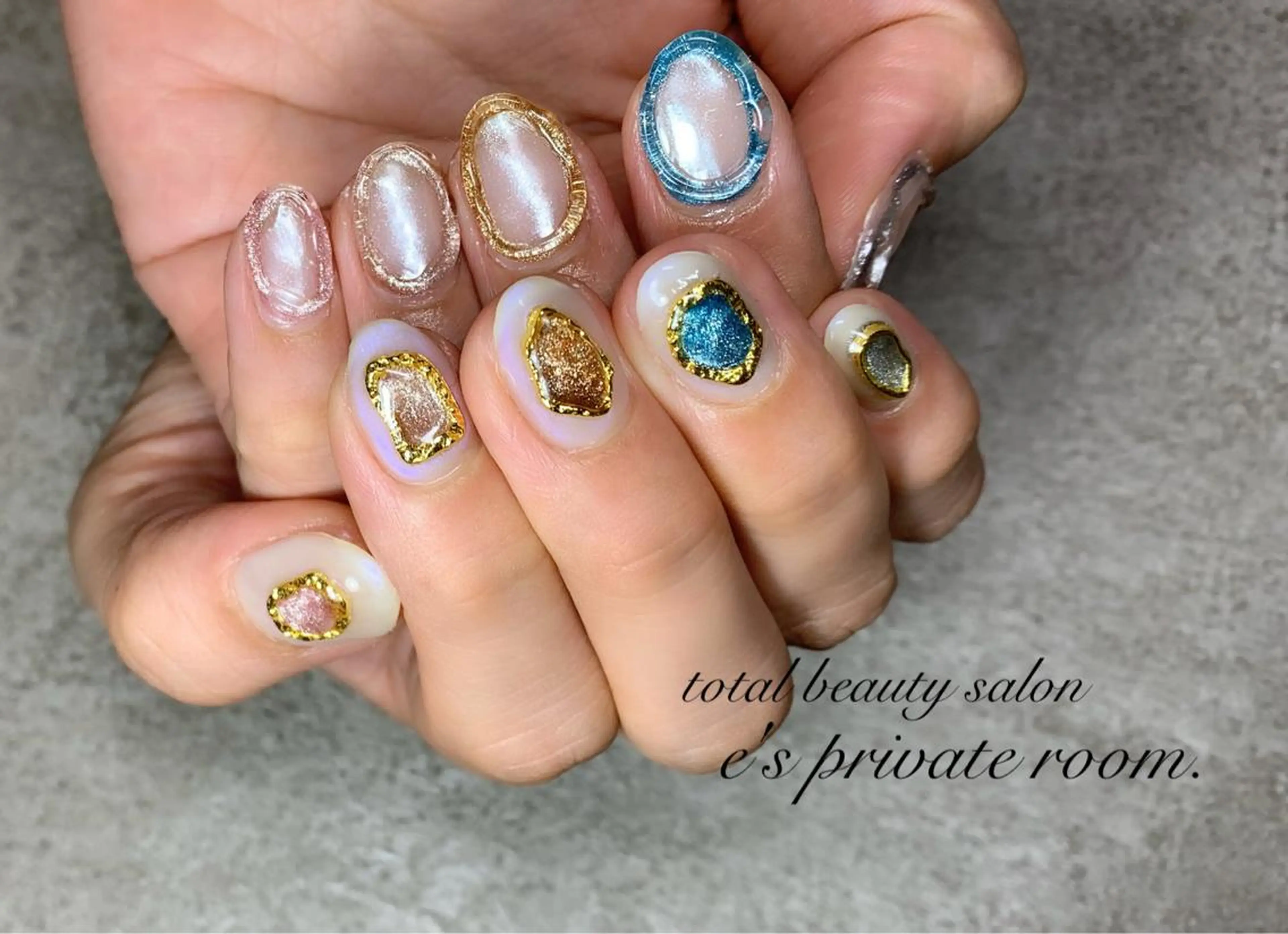 ネイル LAVISH nail salonのネイルデザイン