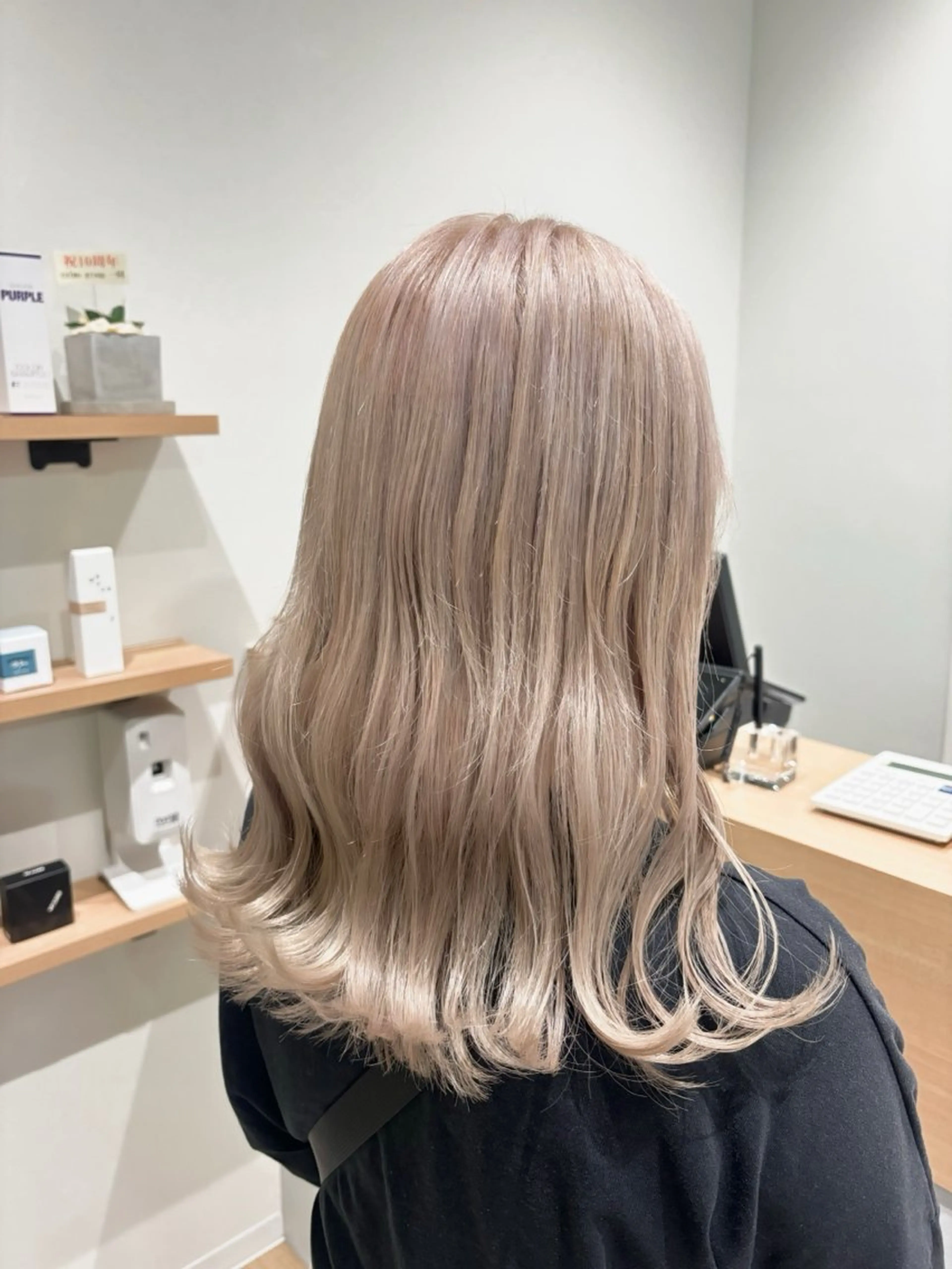 ミディアム カラー ヘアカラー ちかまつ かずやのヘアスタイル