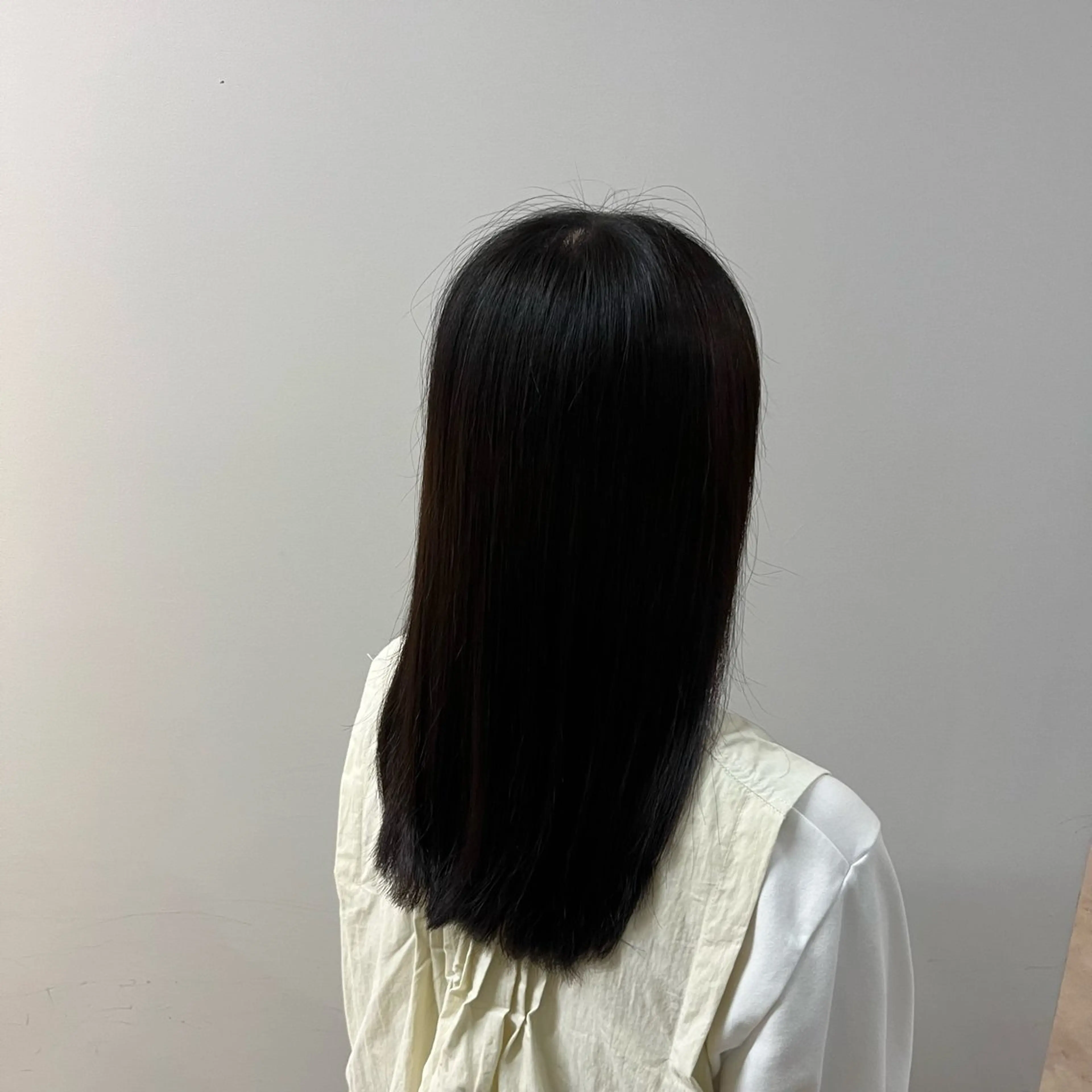 ロング カラー ヘアカラー トリートメント 中島 日菜のヘアスタイル