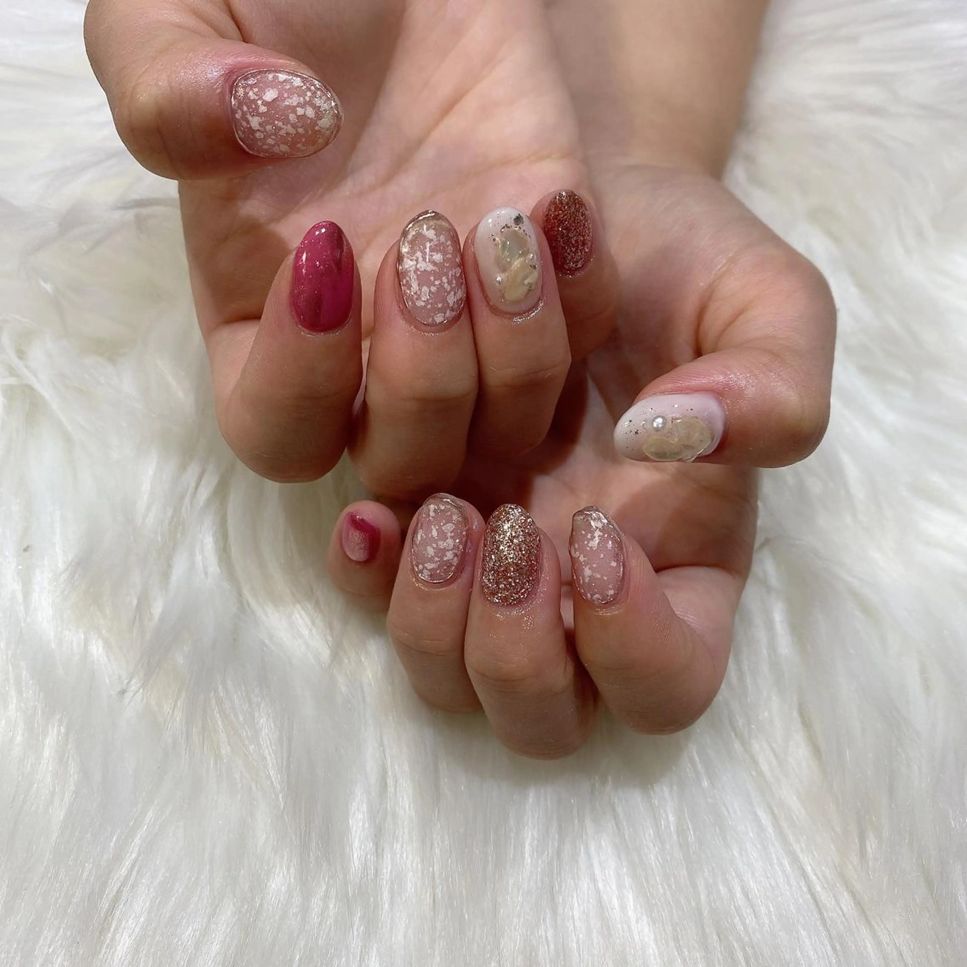 ネイル ハンドネイル 西岡 杏のネイルデザイン