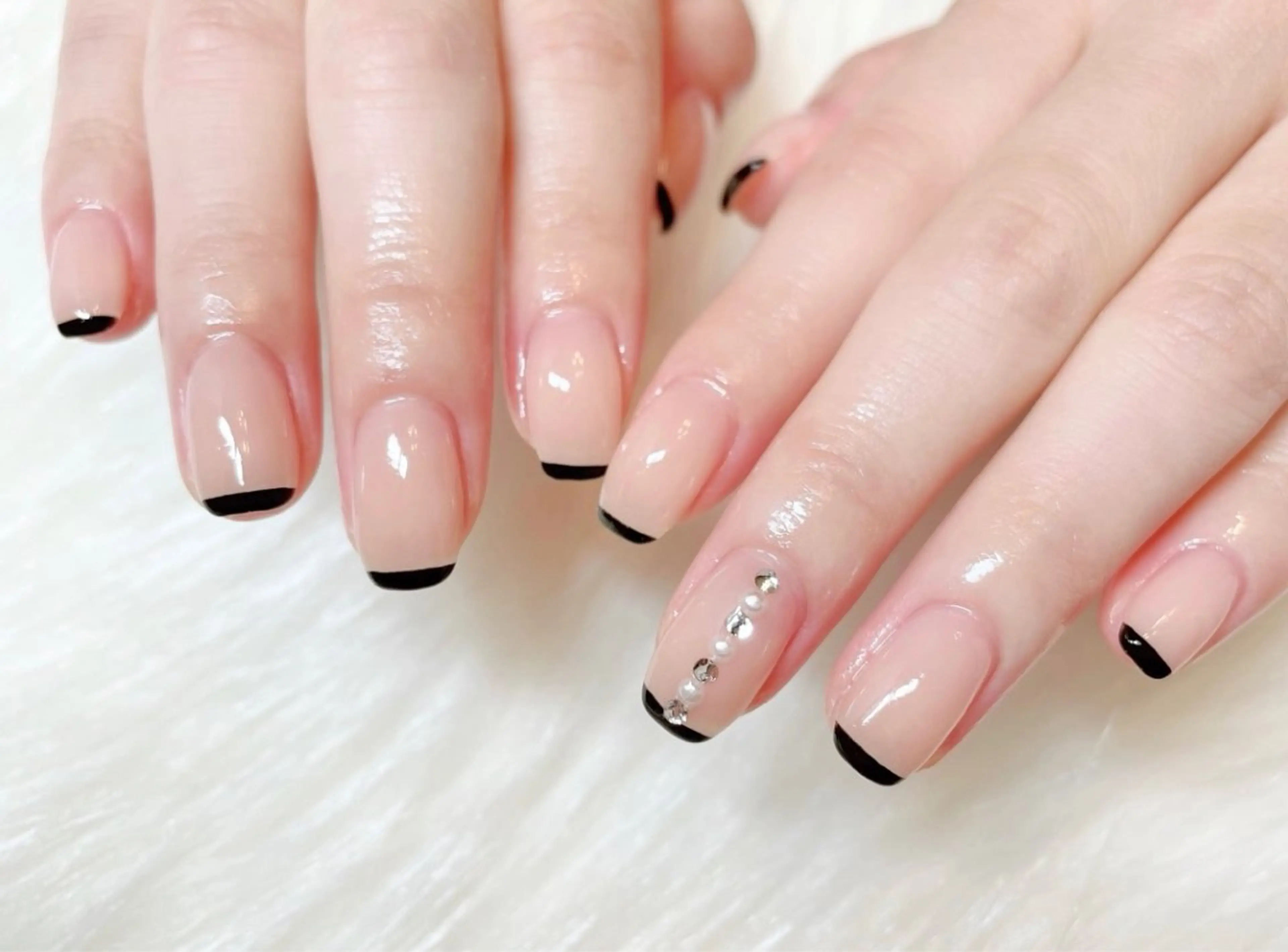 ネイル ハンドネイル Viseo《6週間 長持ちパラジェル》のネイルデザイン