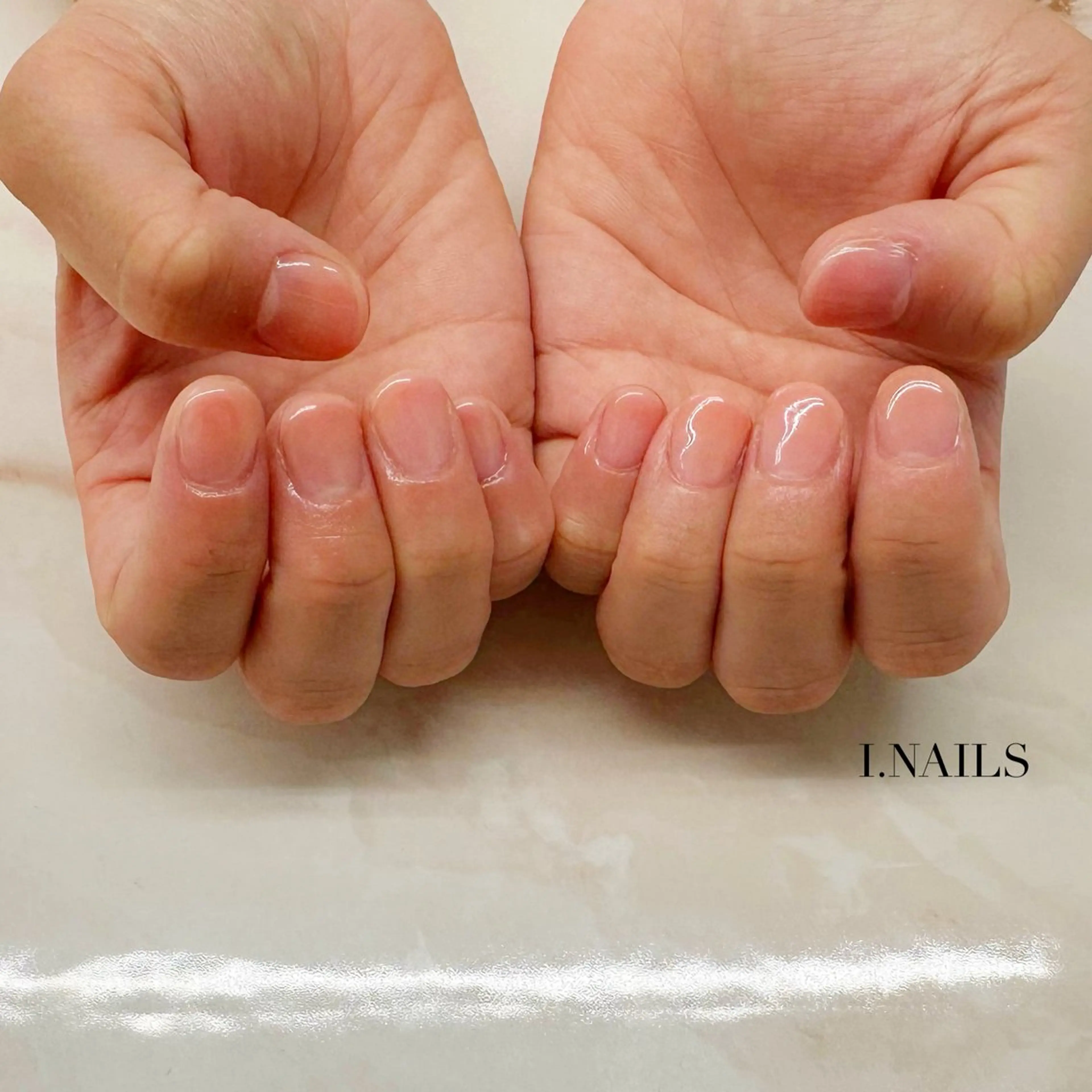 ネイル アイネイルズ所属・早川 梓のネイルデザイン