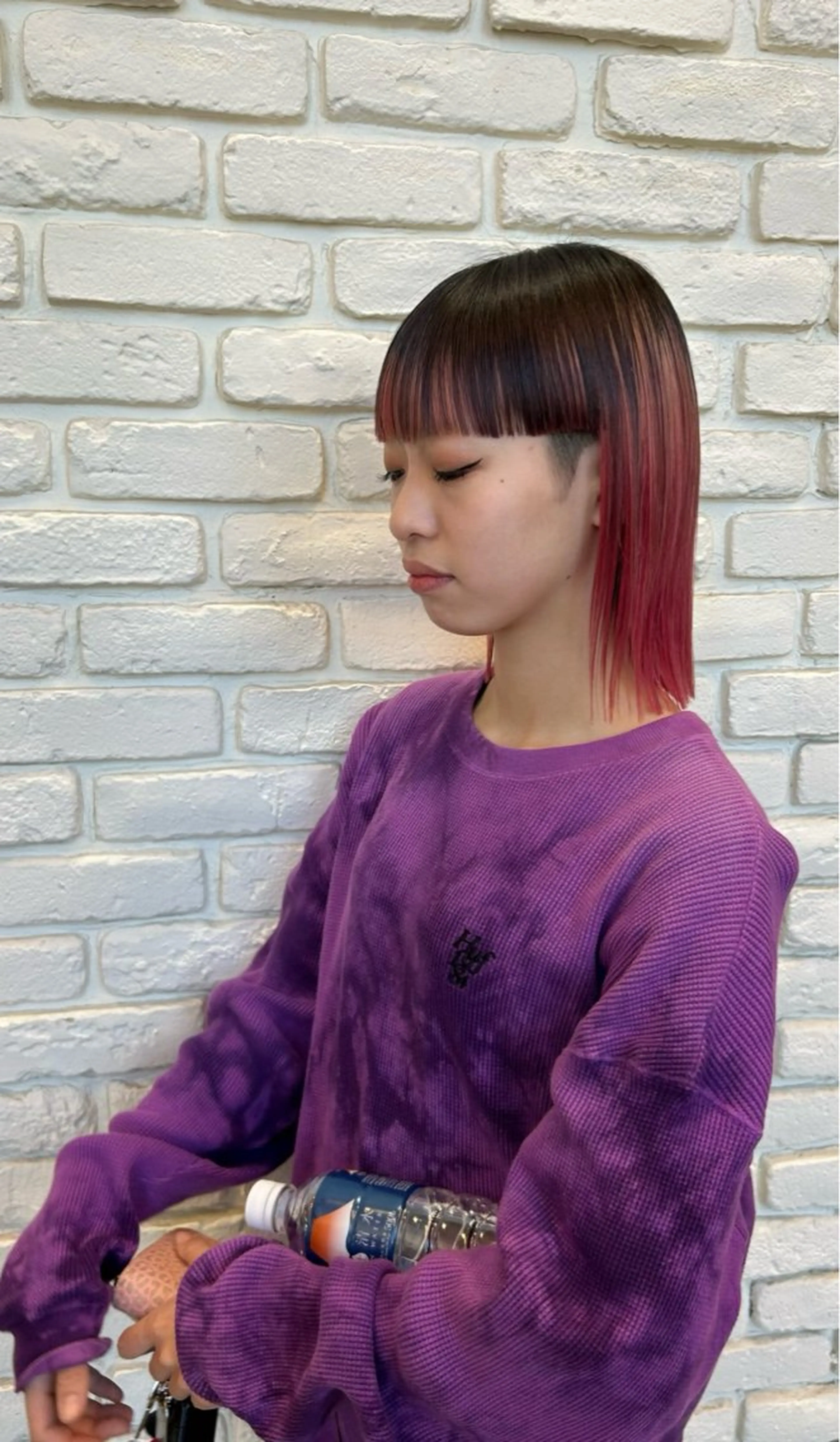 ミディアム ルプラボウ  藤原 千紗のヘアスタイル