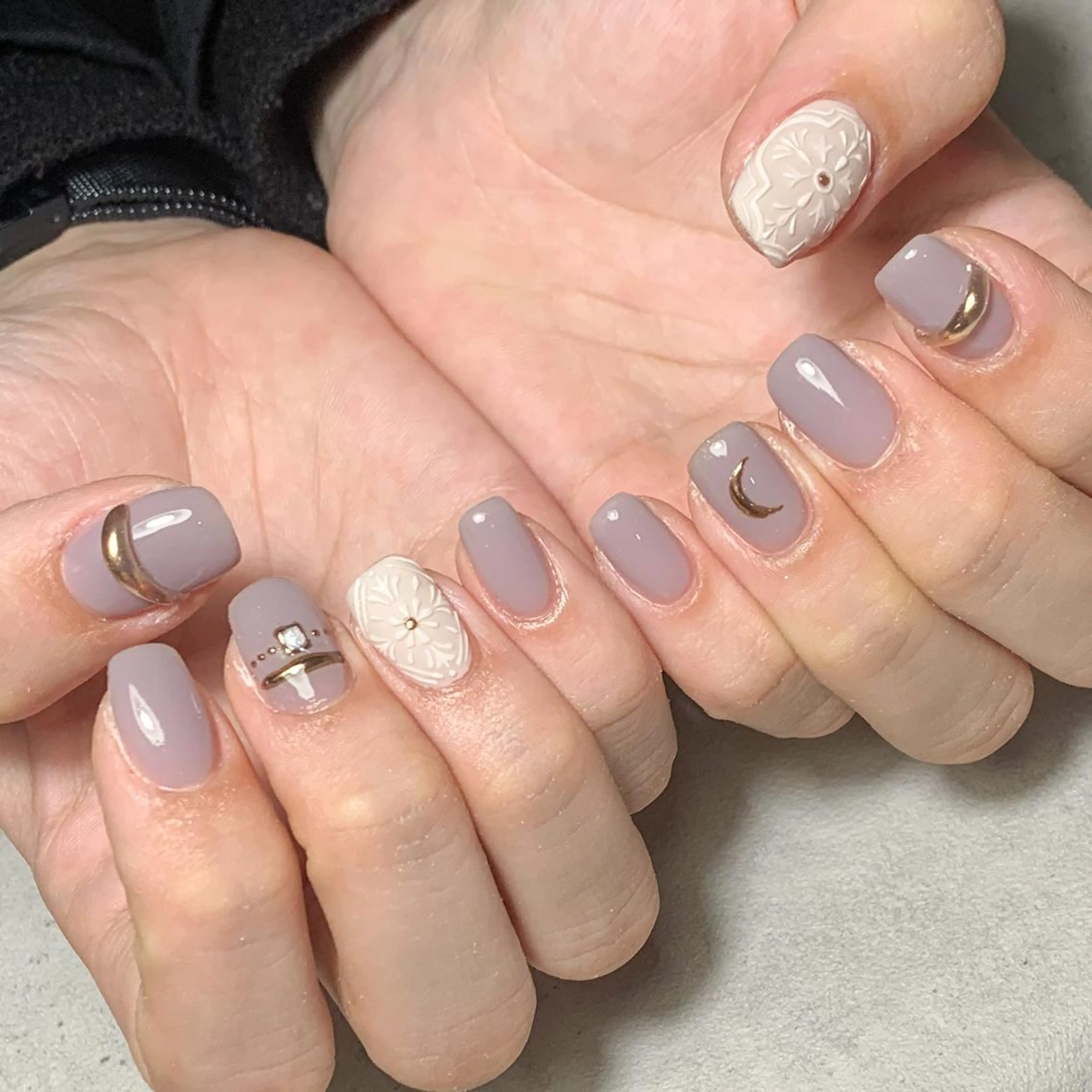 ネイル atelier　FIORITURA所属・FIORITURA aiのネイルデザイン