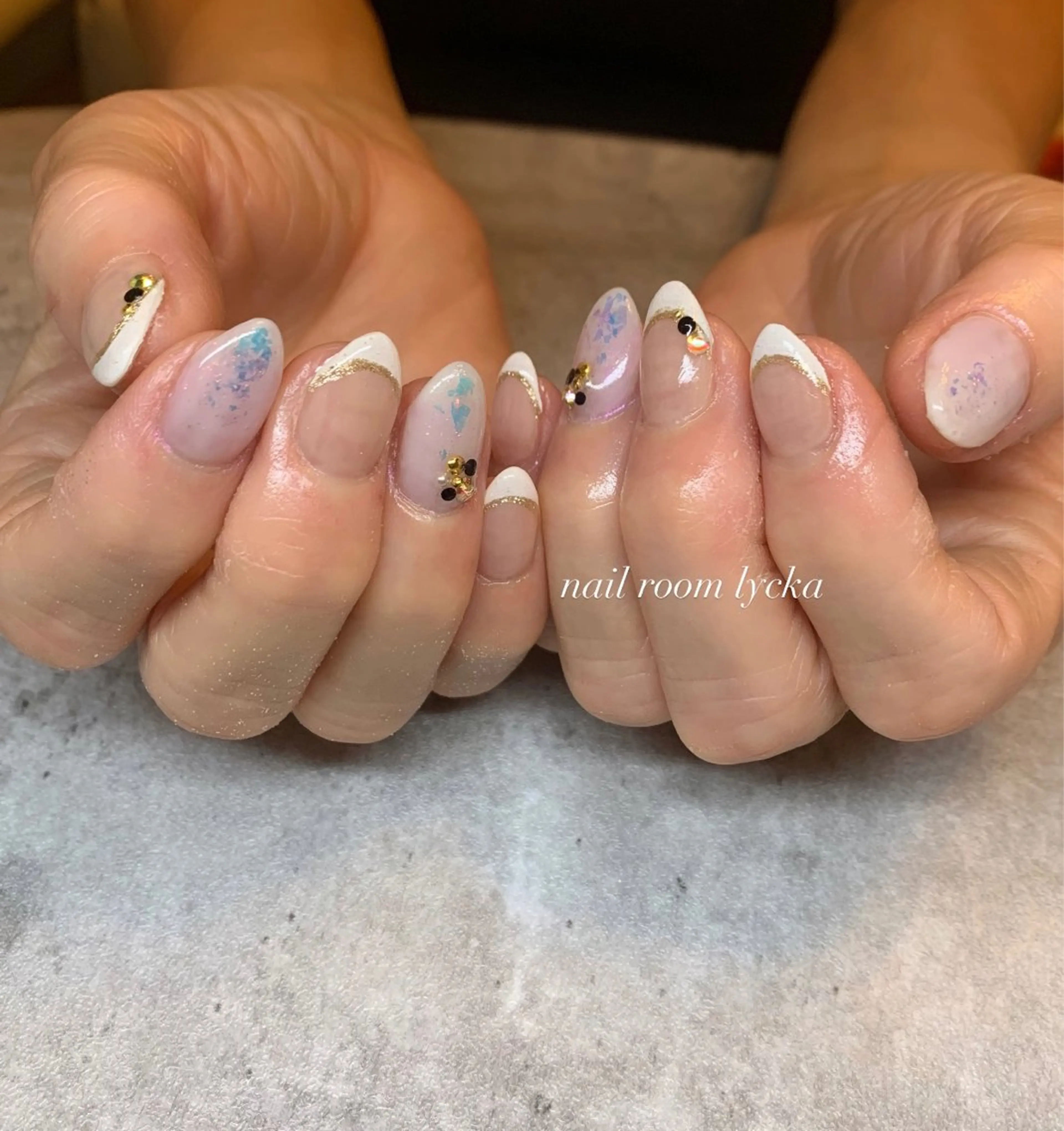 ネイル ﾈｲﾙﾙｰﾑﾘｯｶ 𝐦𝐚𝐲𝐮のネイルデザイン