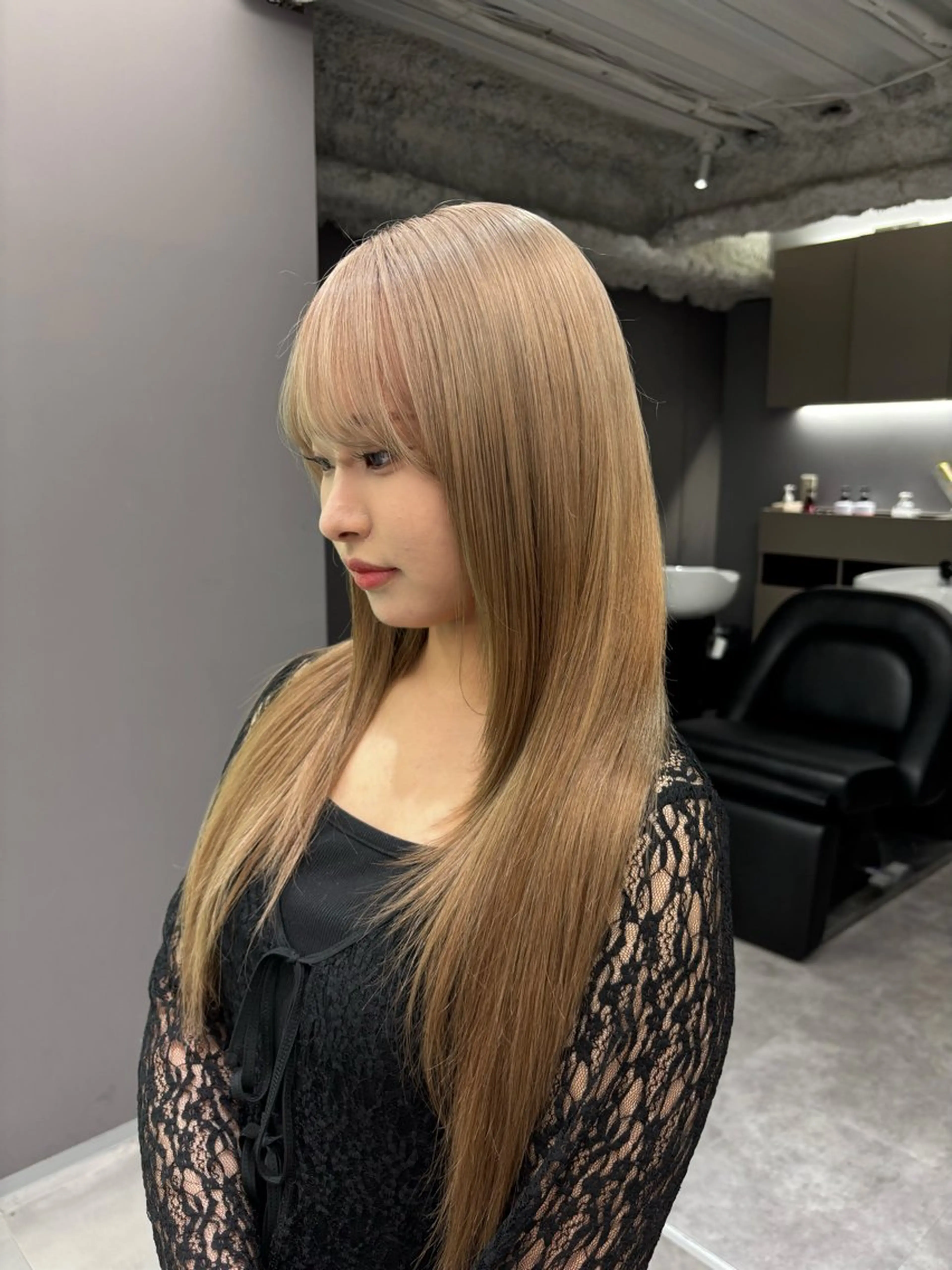 セミロング カラー デザインカラー ヘアカラー 名古屋／デザイン／ ブリーチ/松井亮磨のヘアスタイル