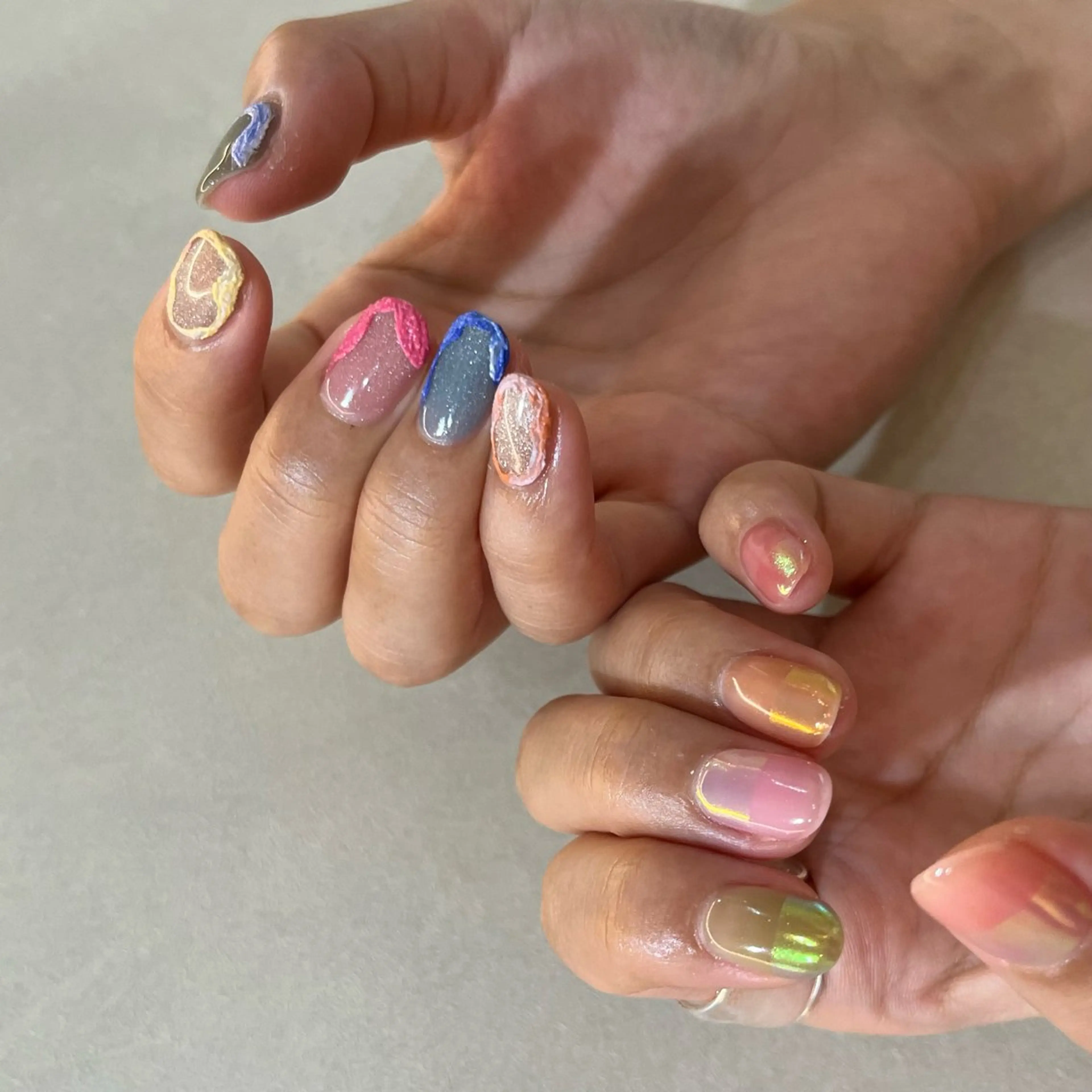 ネイル ミラーネイル shio ♡ 12・1月予約受付中のネイルデザイン