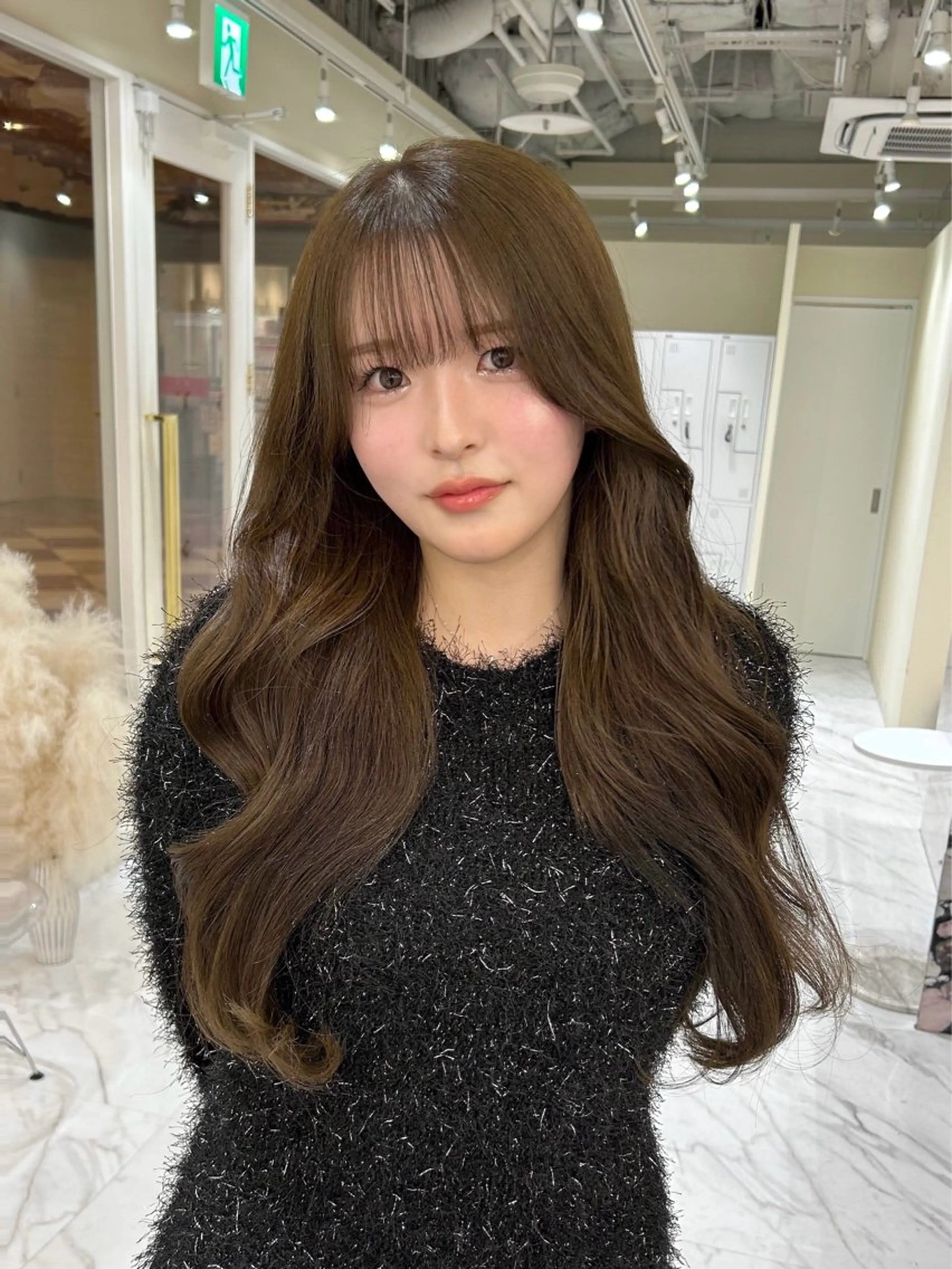 ロング カラー ヘアアレンジ カット ヘアカラー トリートメント maoブリーチ無し 似合わせカラーのヘアスタイル