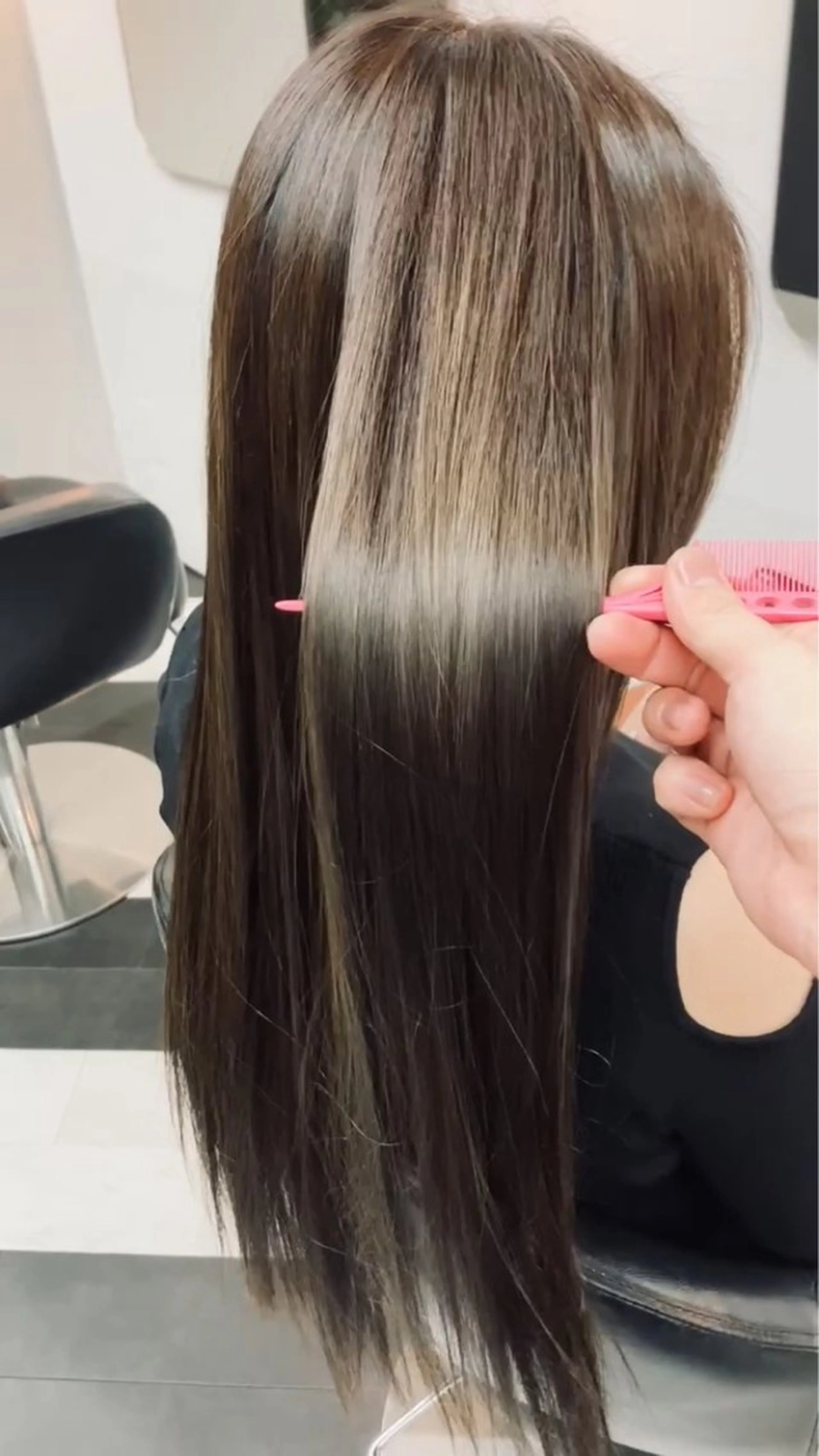 ロング ウルフ・ハイレイヤー 🌟ナカノ・ユウヤのヘアスタイル