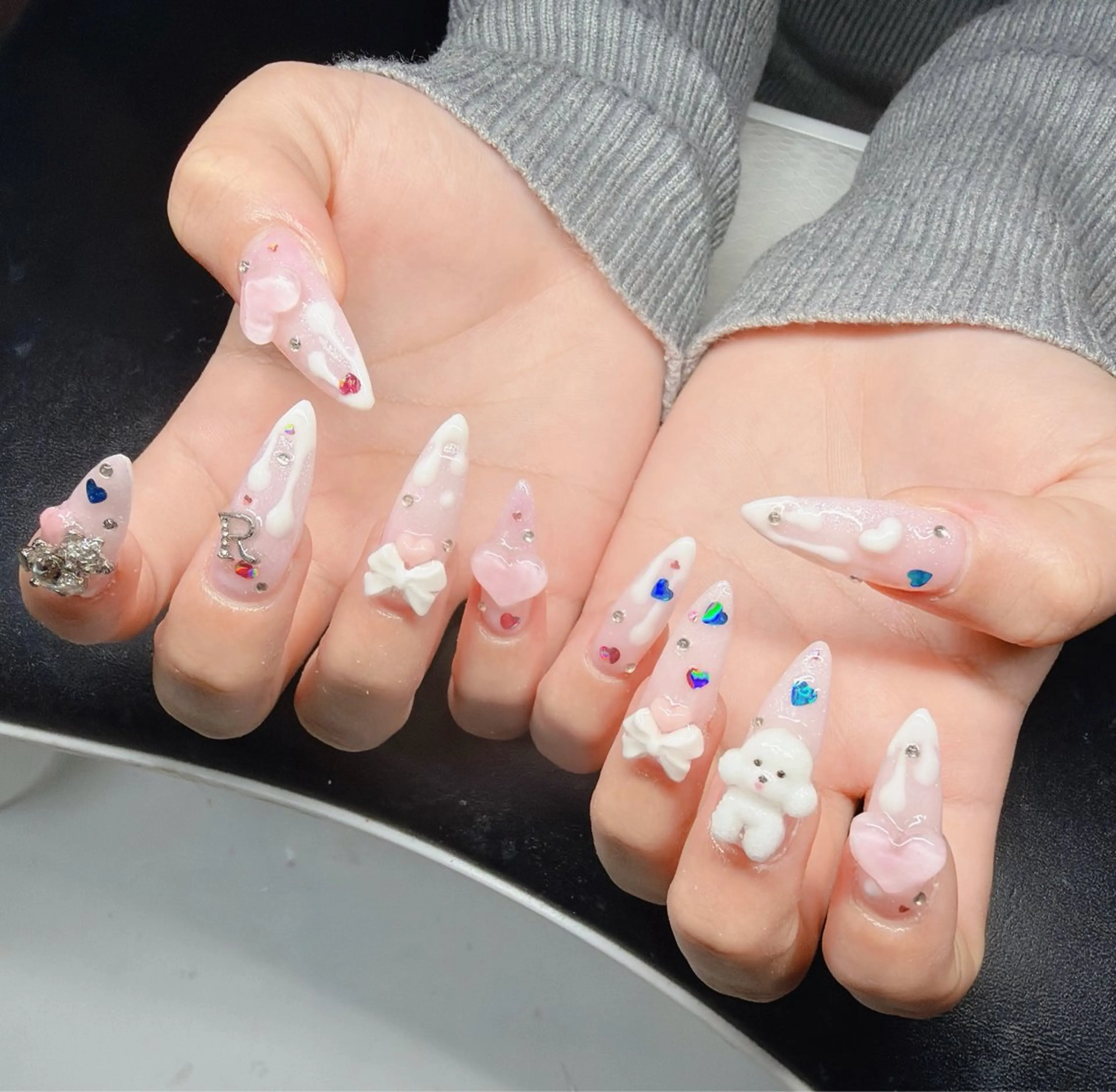 ネイル 長さ出し グラデーション 卒業式 キラキラネイル マグネットネイル ハンドネイル Lee Nailsのネイルデザイン
