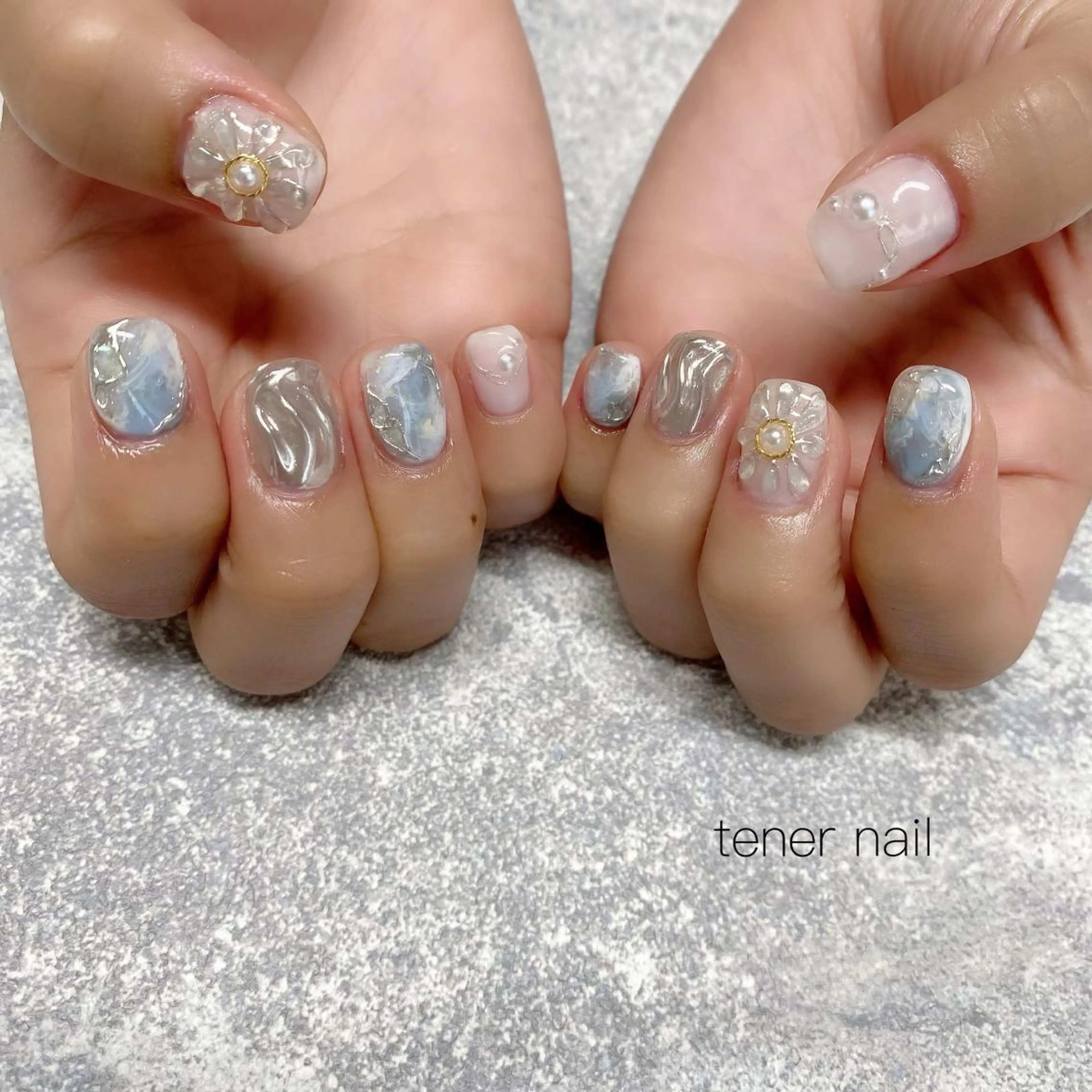 ネイル フラワーネイル ミラーネイル ぷっくりネイル tener  nail  テネルネイル所属・テネルネイル tener nailのネイルデザイン