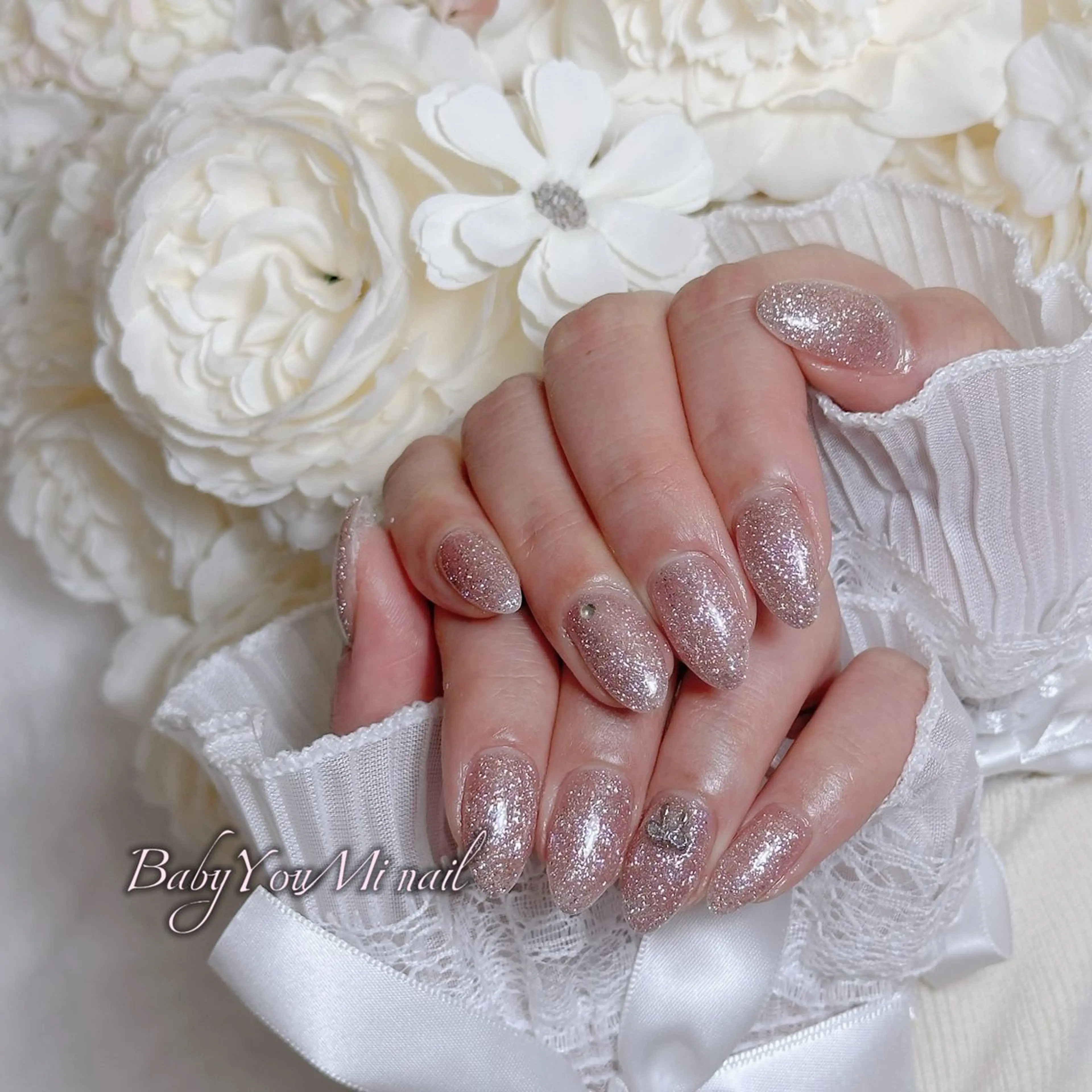 ネイル オーロラネイル 成人式 フットネイル フレンチネイル ジェルネイル ハンドネイル Oomiya 服部のネイルデザイン