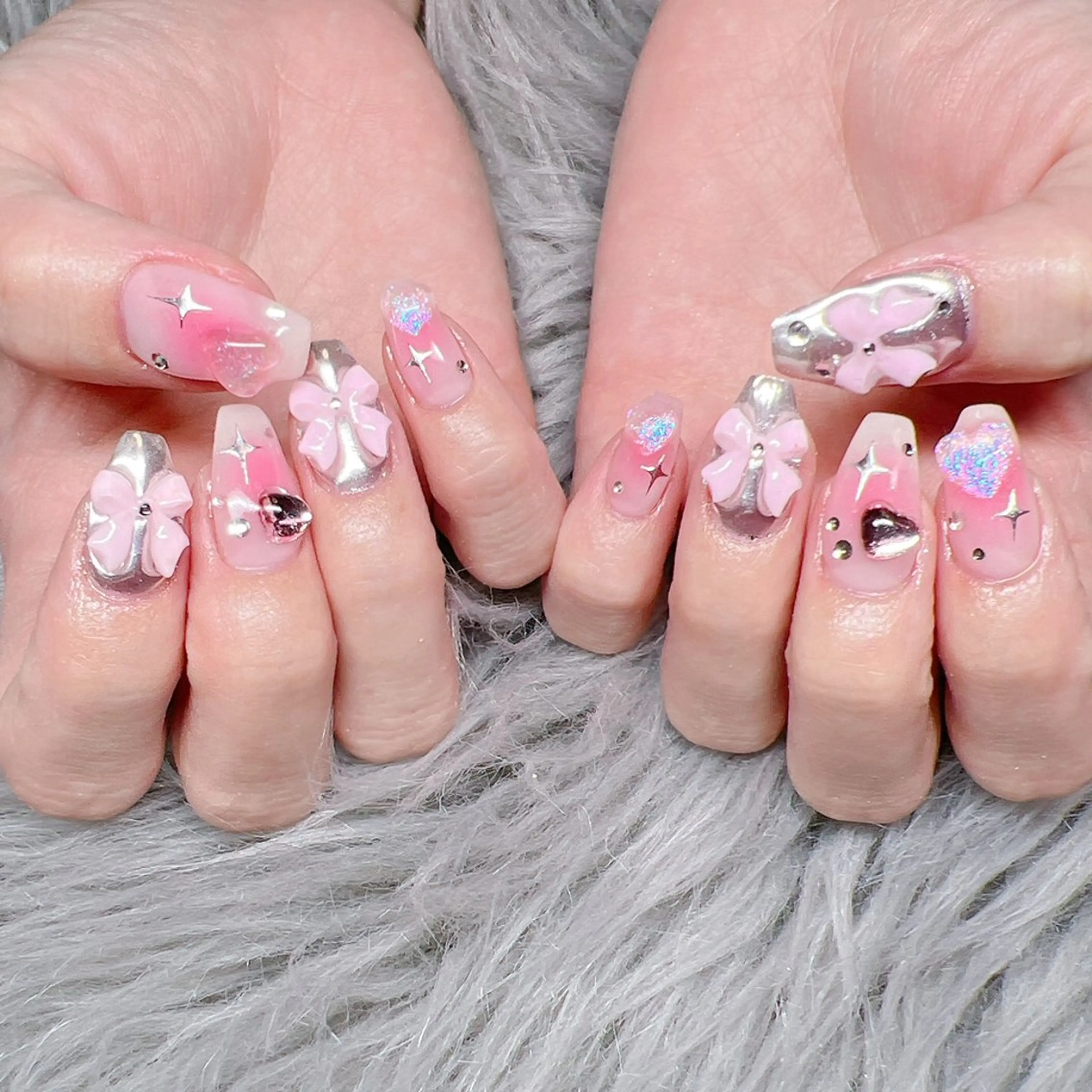 ネイル 個室ネイルサロンDolly  Girl〜ドーリーガール〜所属・DollyGirl KYOKOのネイルデザイン