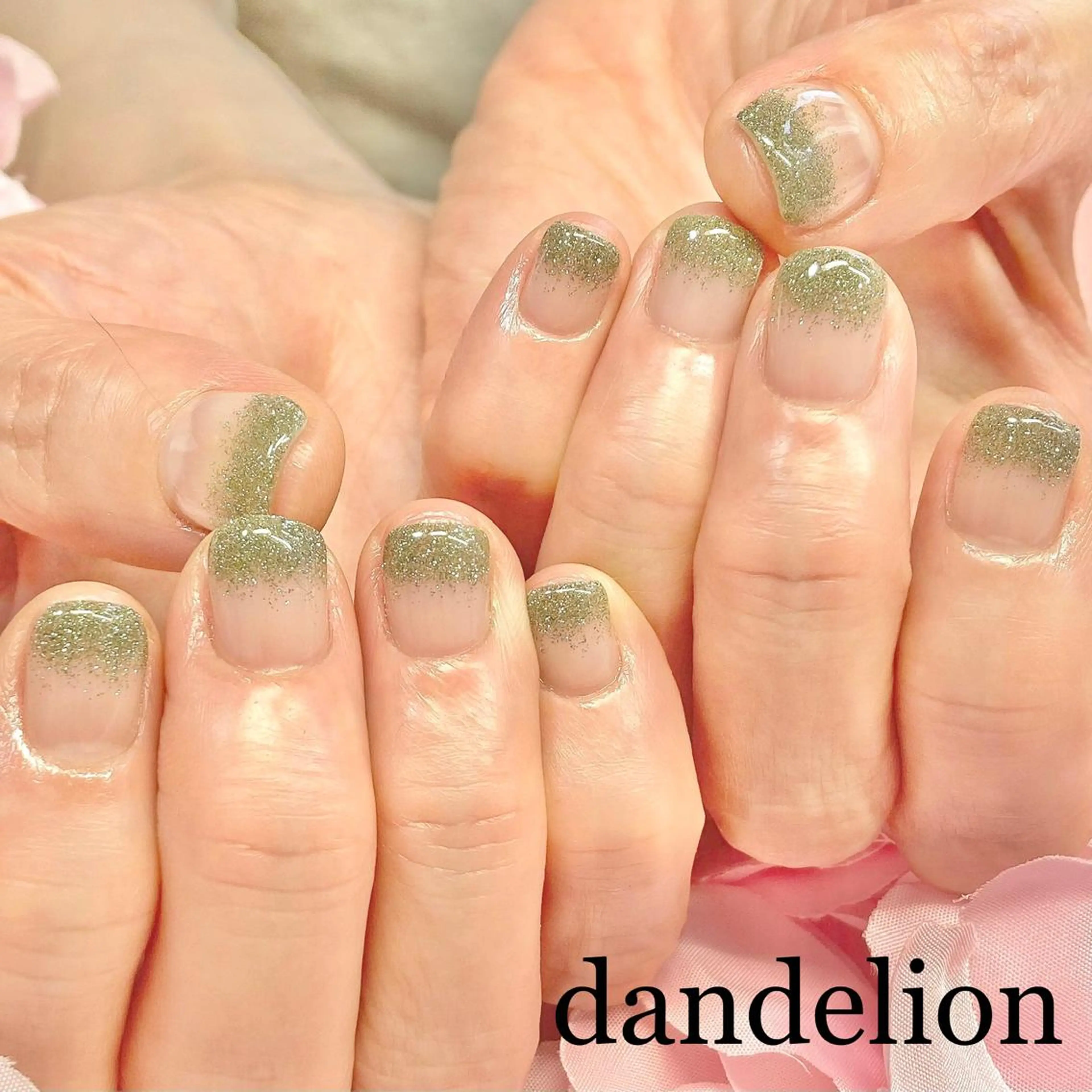 ネイル ハンドネイル ハンドケア dandelion ダンデライオンのネイルデザイン