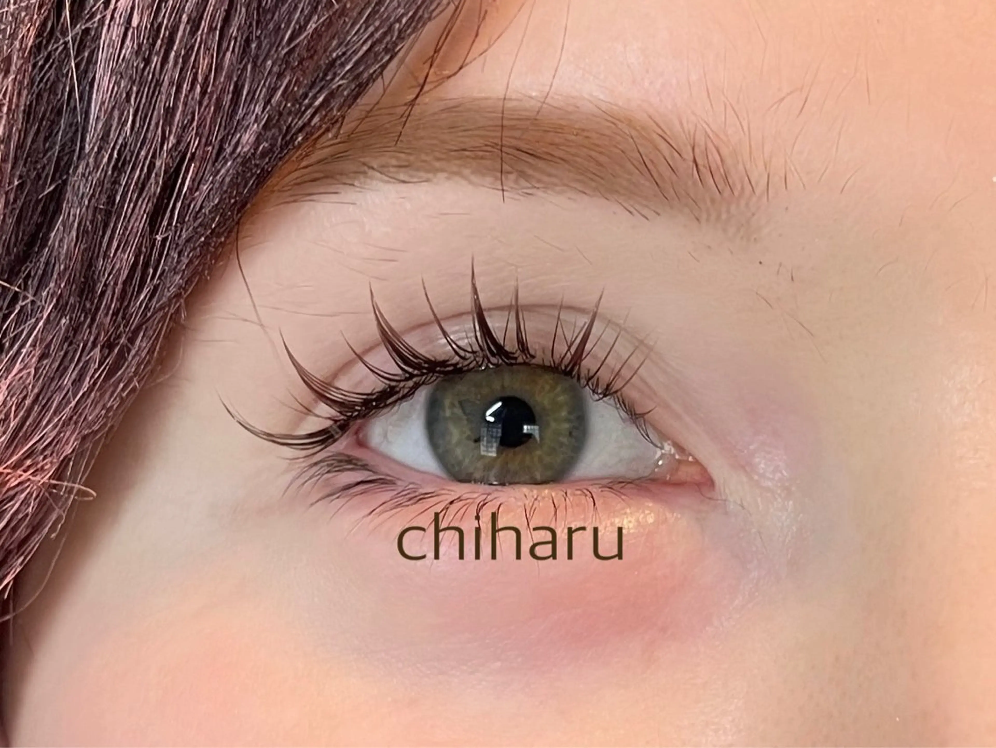 大人気パリエク【パリジェンヌラッシュ➕ワンホンデザインマツエク１００本】🌸オフ込みアイシャンプー美容液コーティング付きの写真