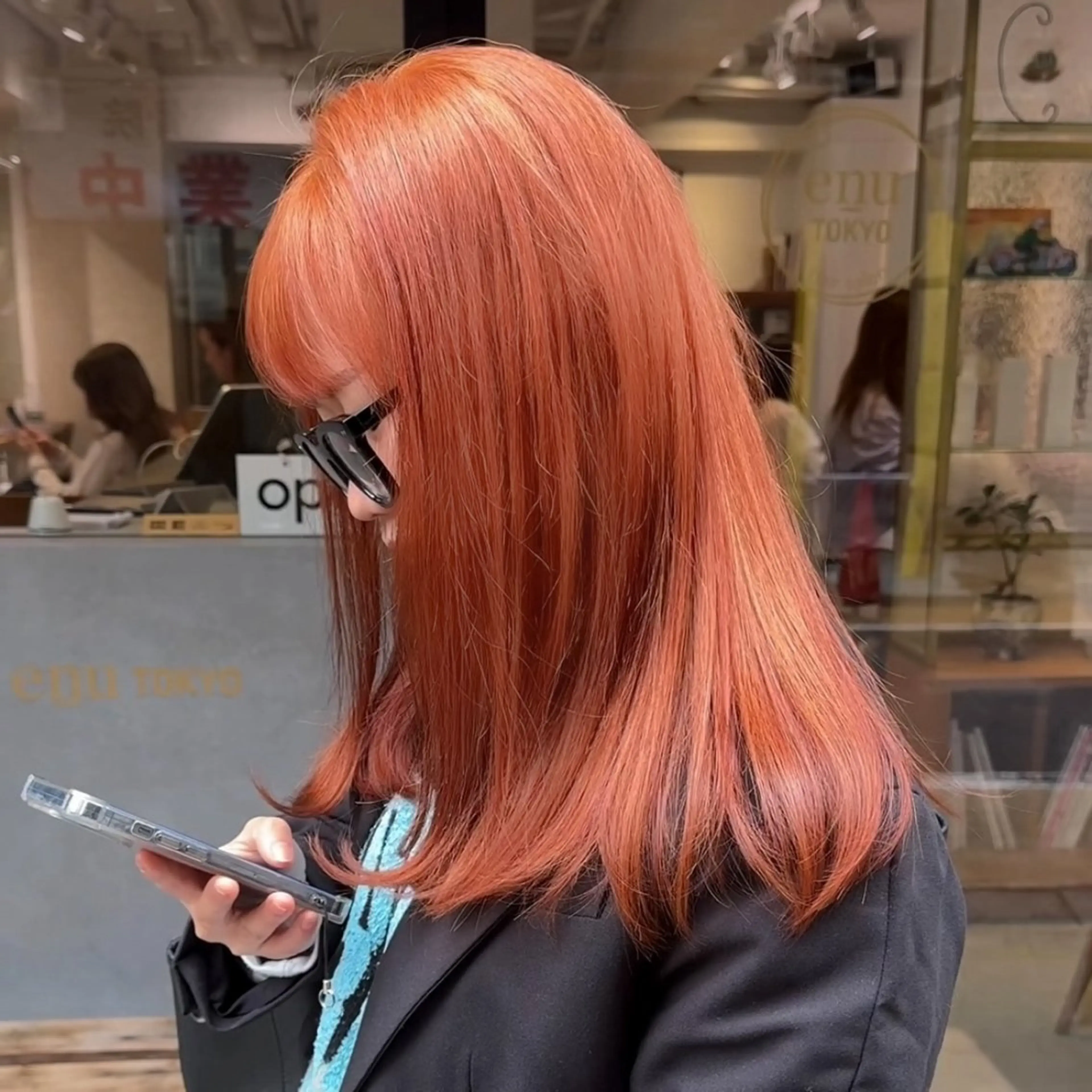 セミロング カラー ベージュカラー オレンジ オレンジベージュ ナガミネアリサ/ 学芸大学/海外ヘアのヘアスタイル