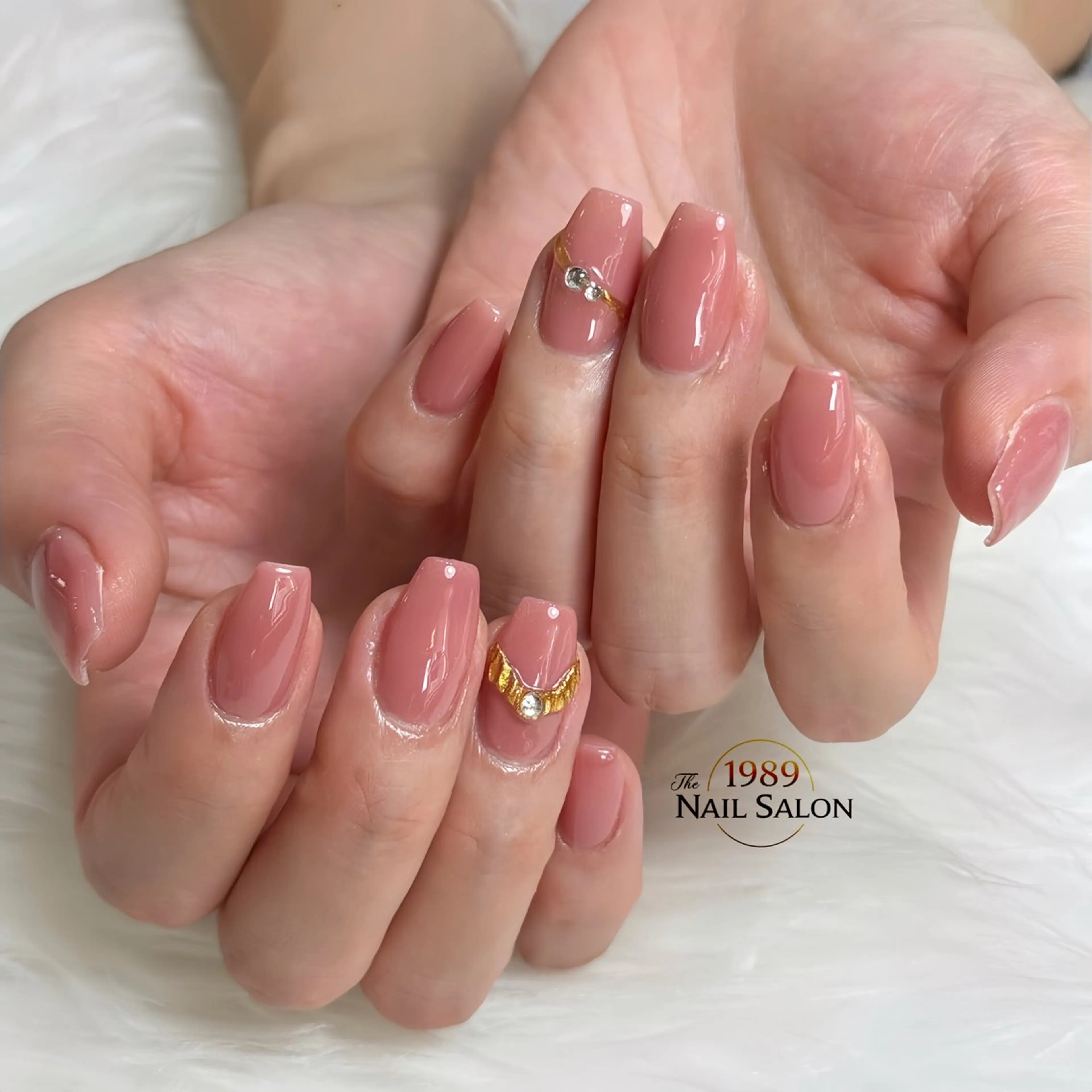 ネイル ハンドネイル The 1989 Nail Salonのネイルデザイン