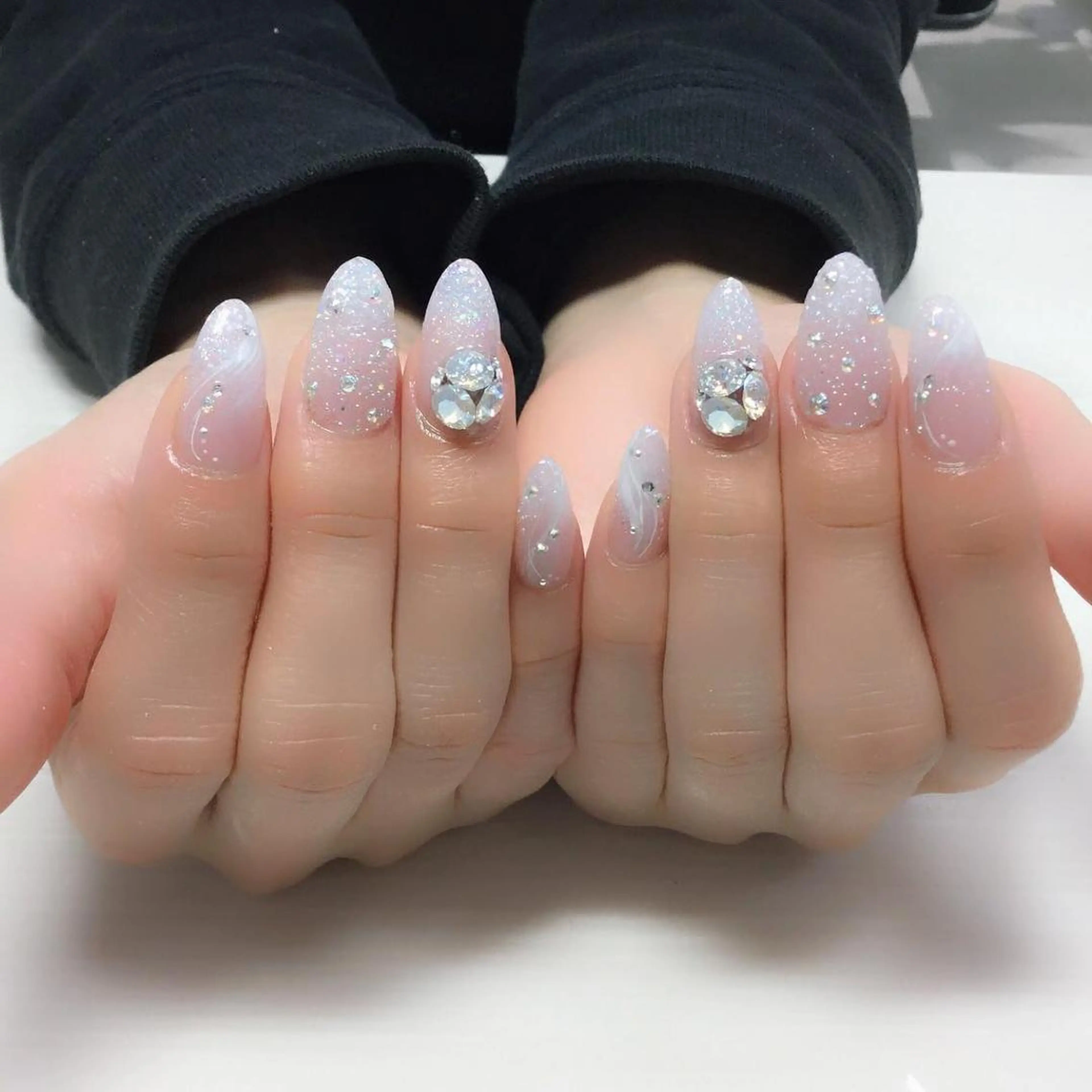 ネイル アンジェリーク  のネイルデザイン