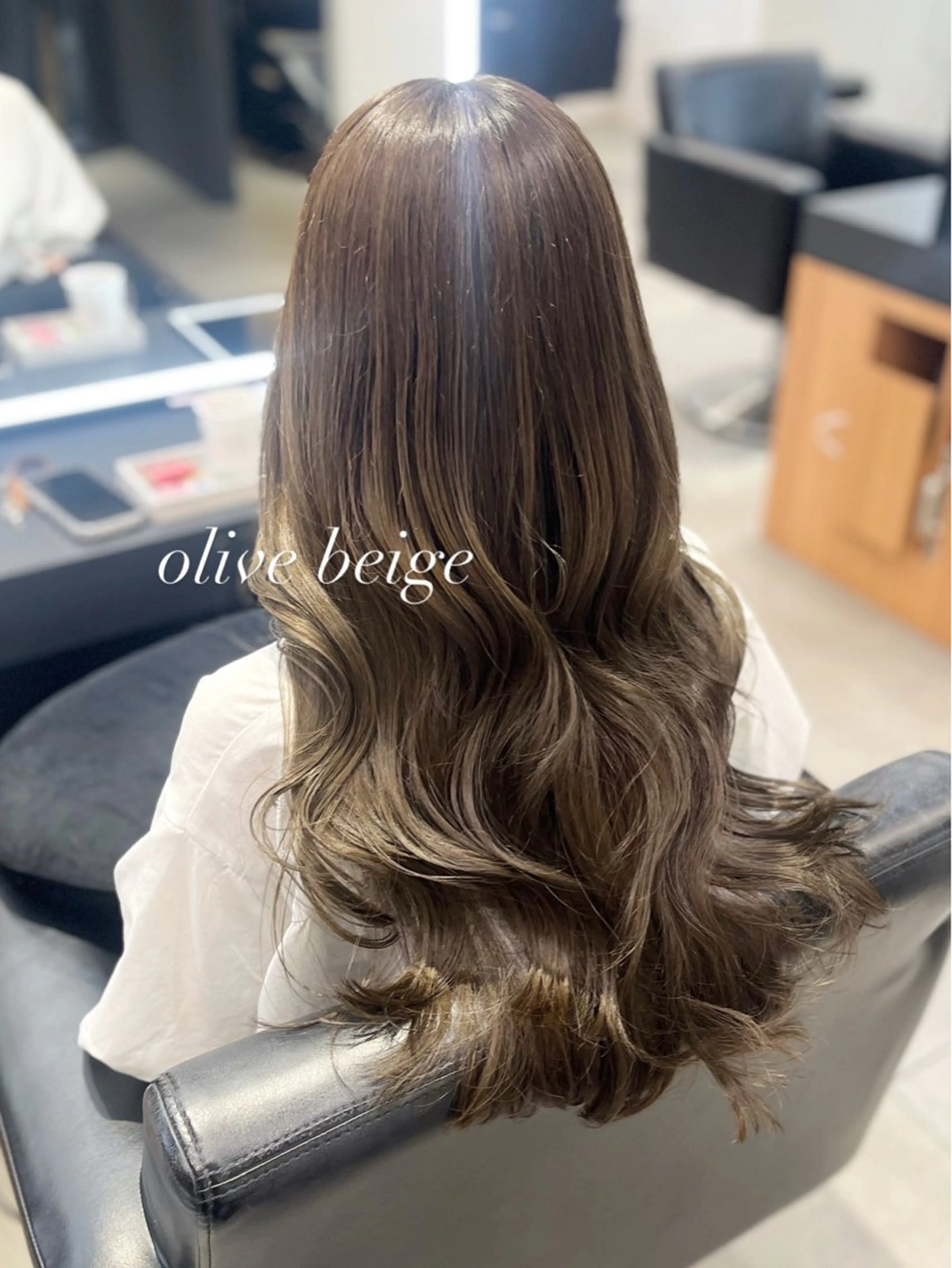 ロング 髪質改善・水素カラー ARIA(ému)のヘアスタイル