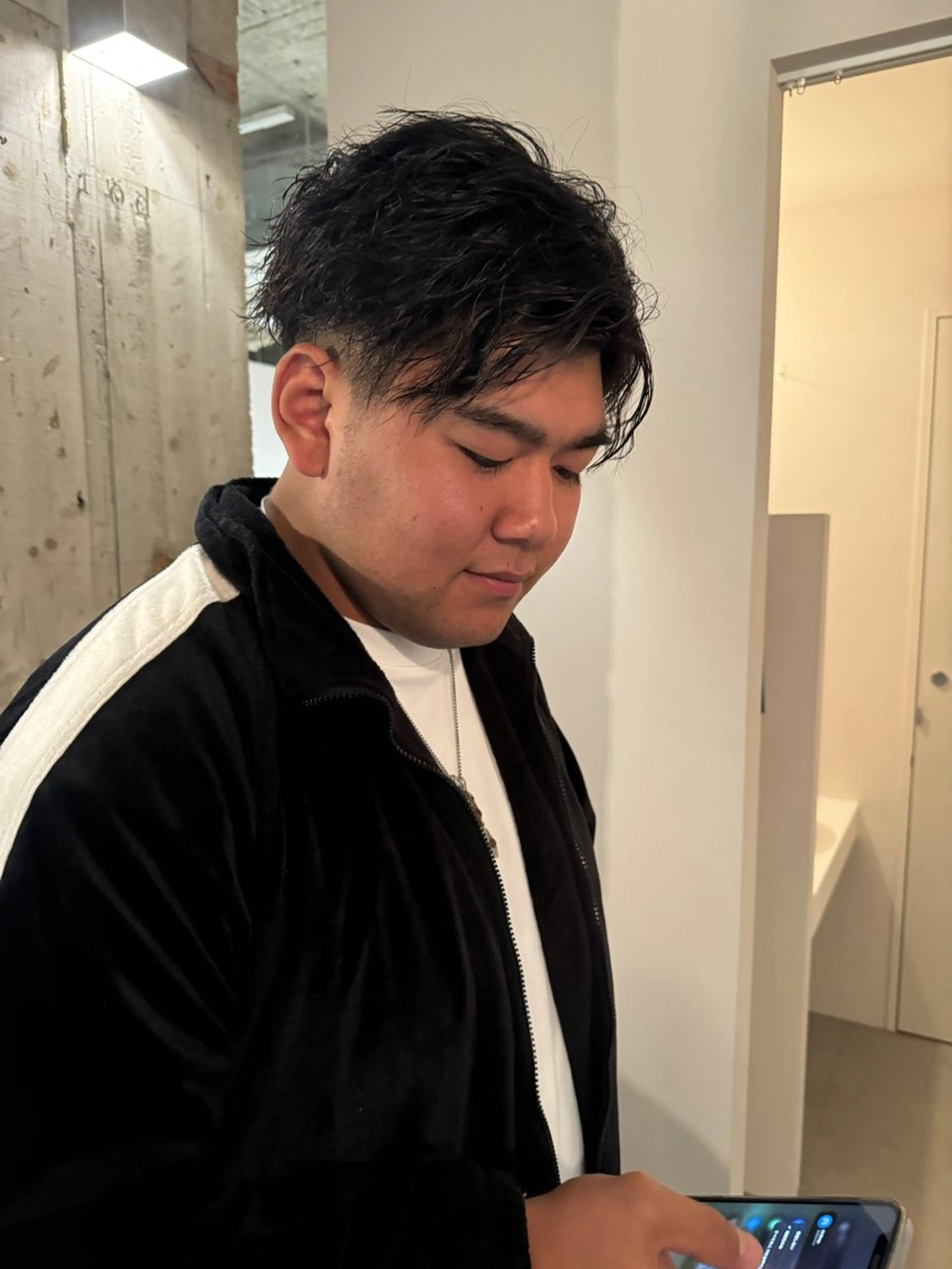 ショート パーマ 森田 鴻之介のヘアスタイル