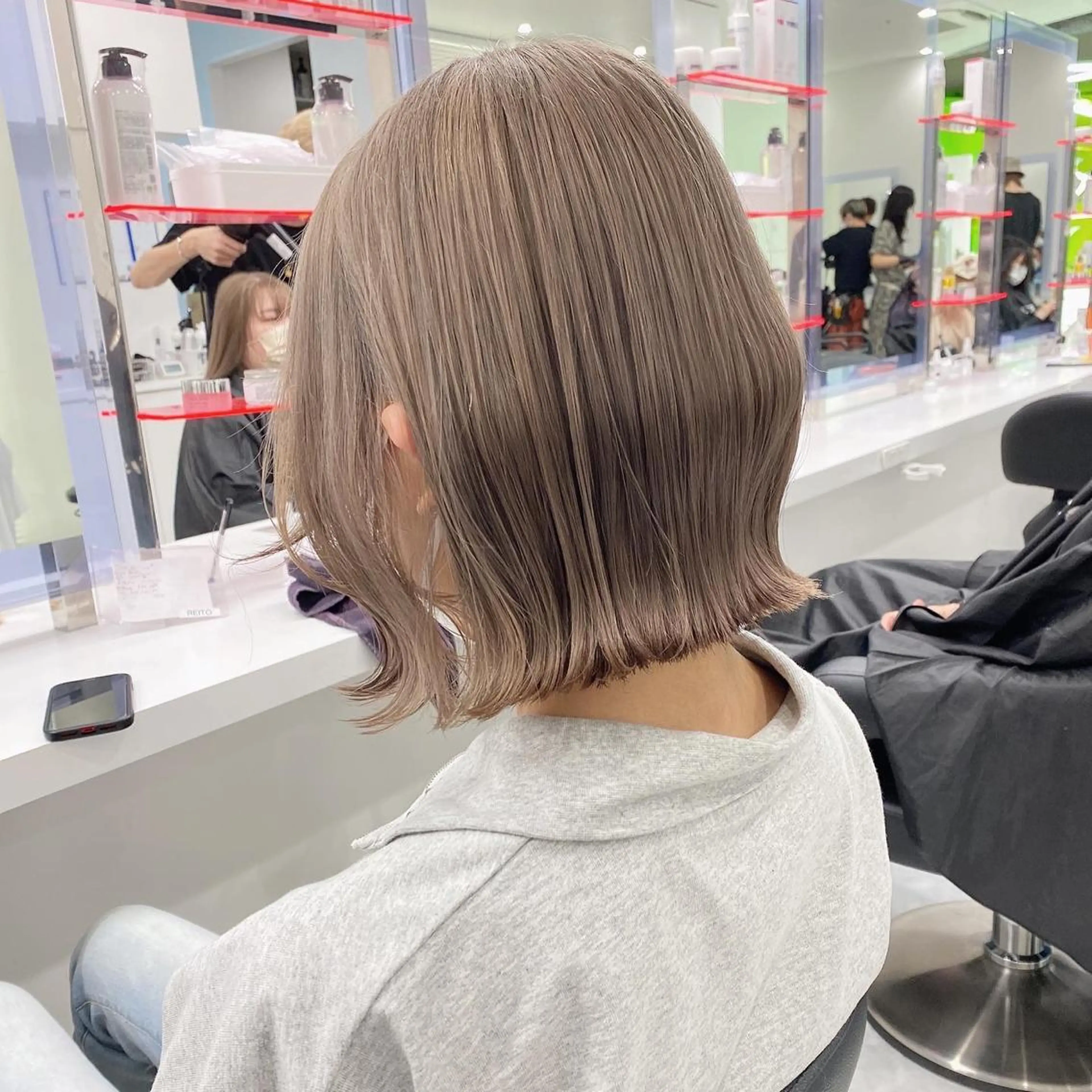ショート カット ヘアカラー レイヤー✂︎赤み消し 髪質改善/井上健太のヘアスタイル