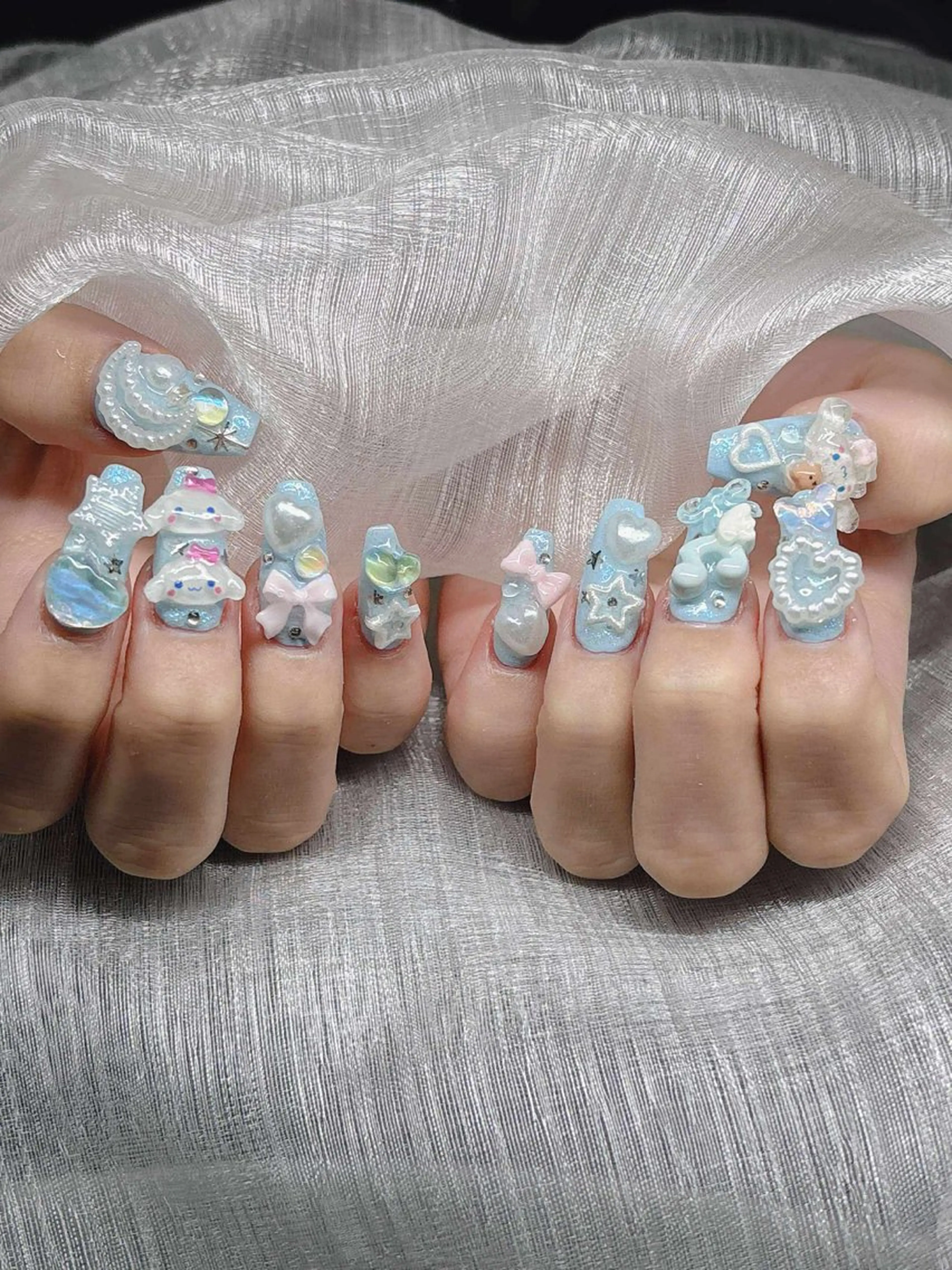 ネイル ハンドネイル Lee Nailsのネイルデザイン