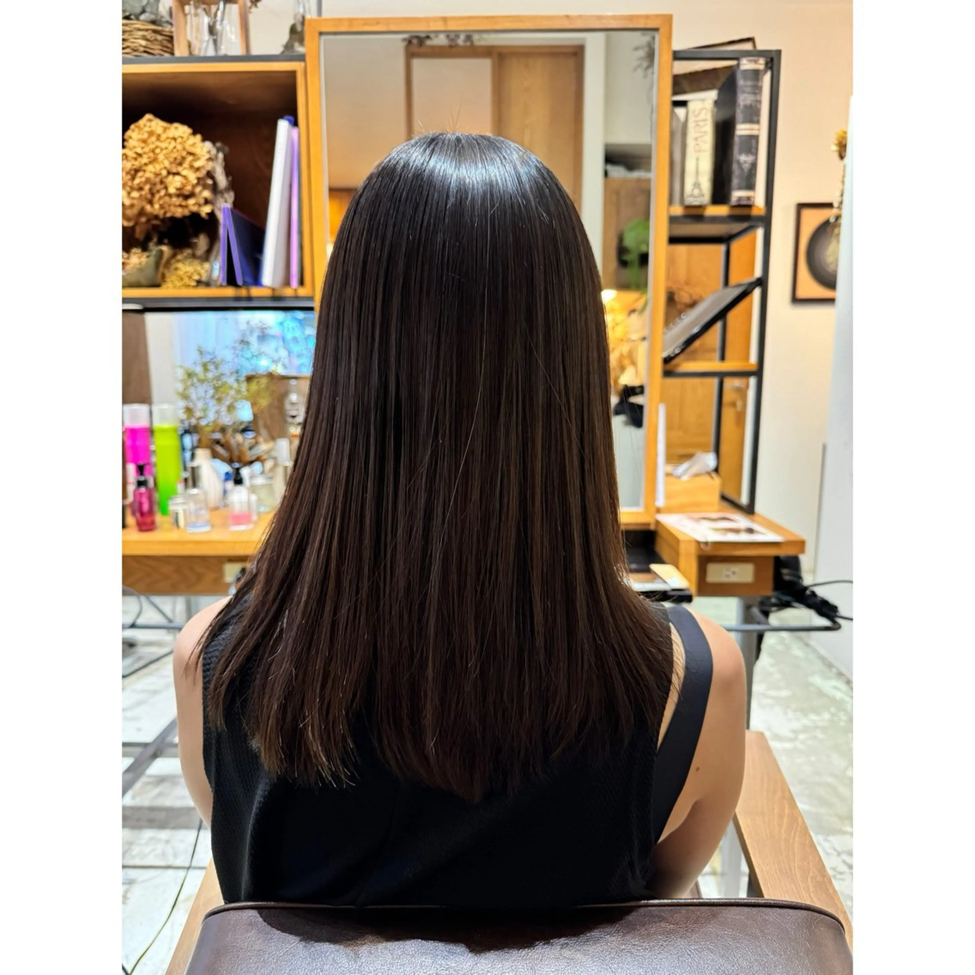 ミディアム 喜友名洸季 anoneのヘアスタイル