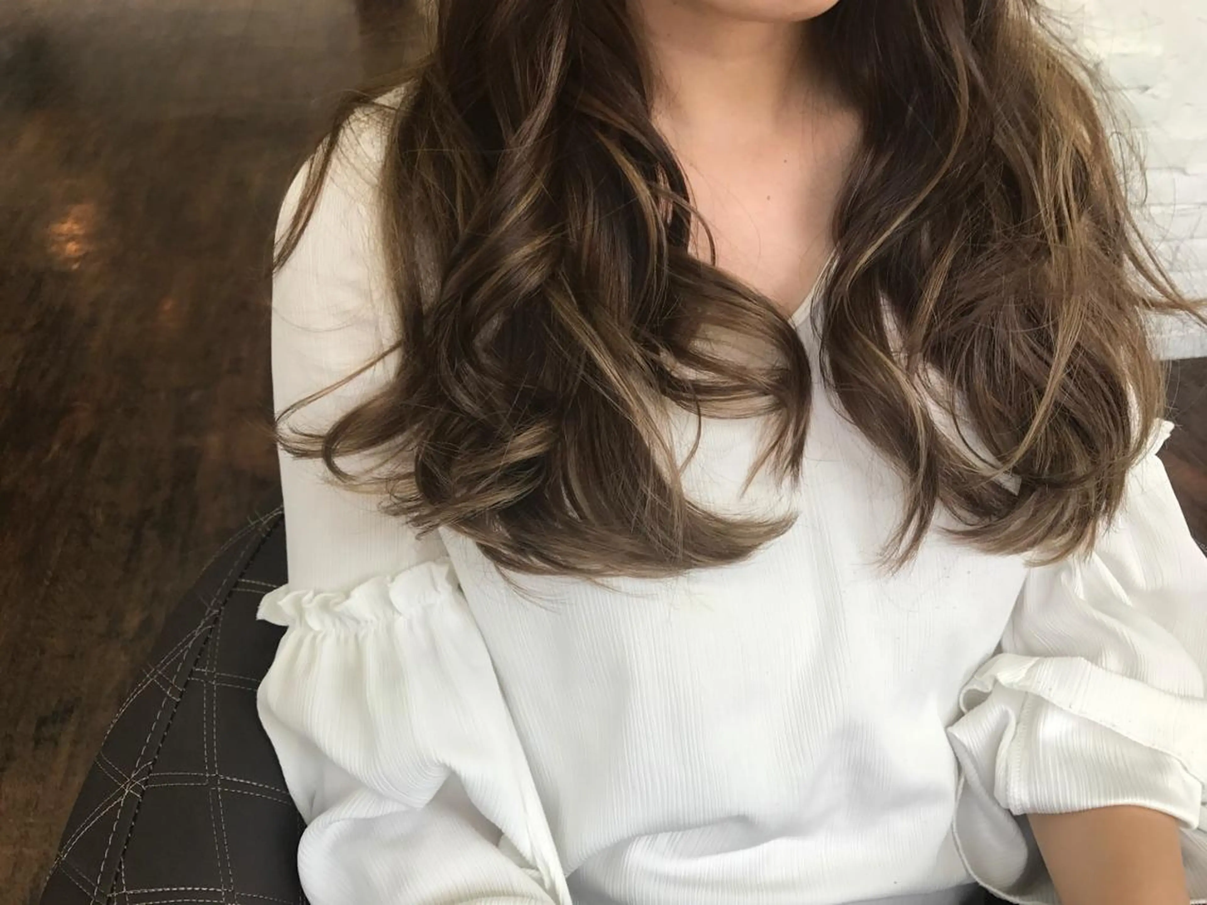 ロング カラー ベージュカラー ハイライトカラー ハイライト 伊藤 優希のヘアスタイル