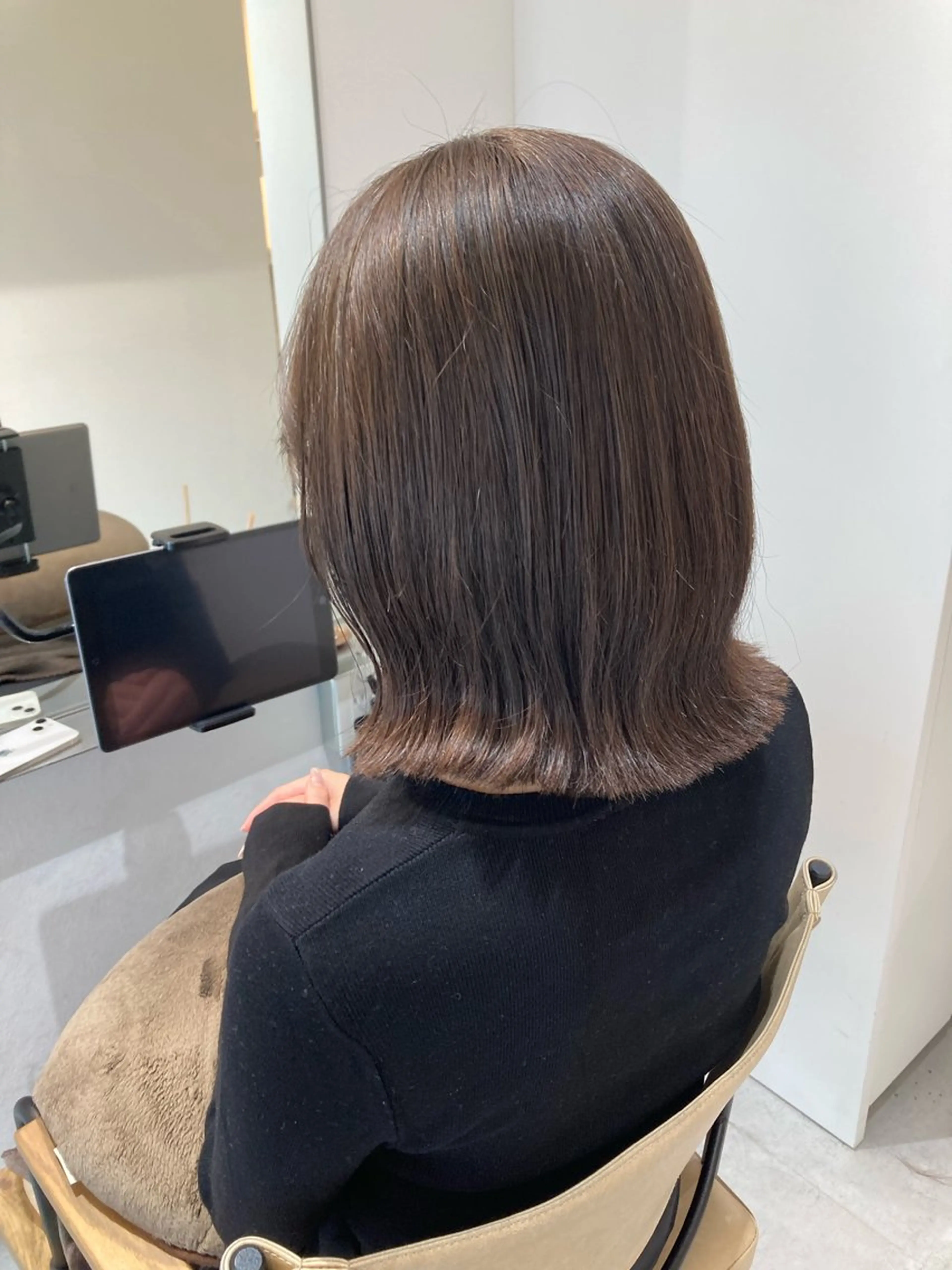 ミディアム ✨色持ちの良い艶 カラー✨蟹江真世のヘアスタイル