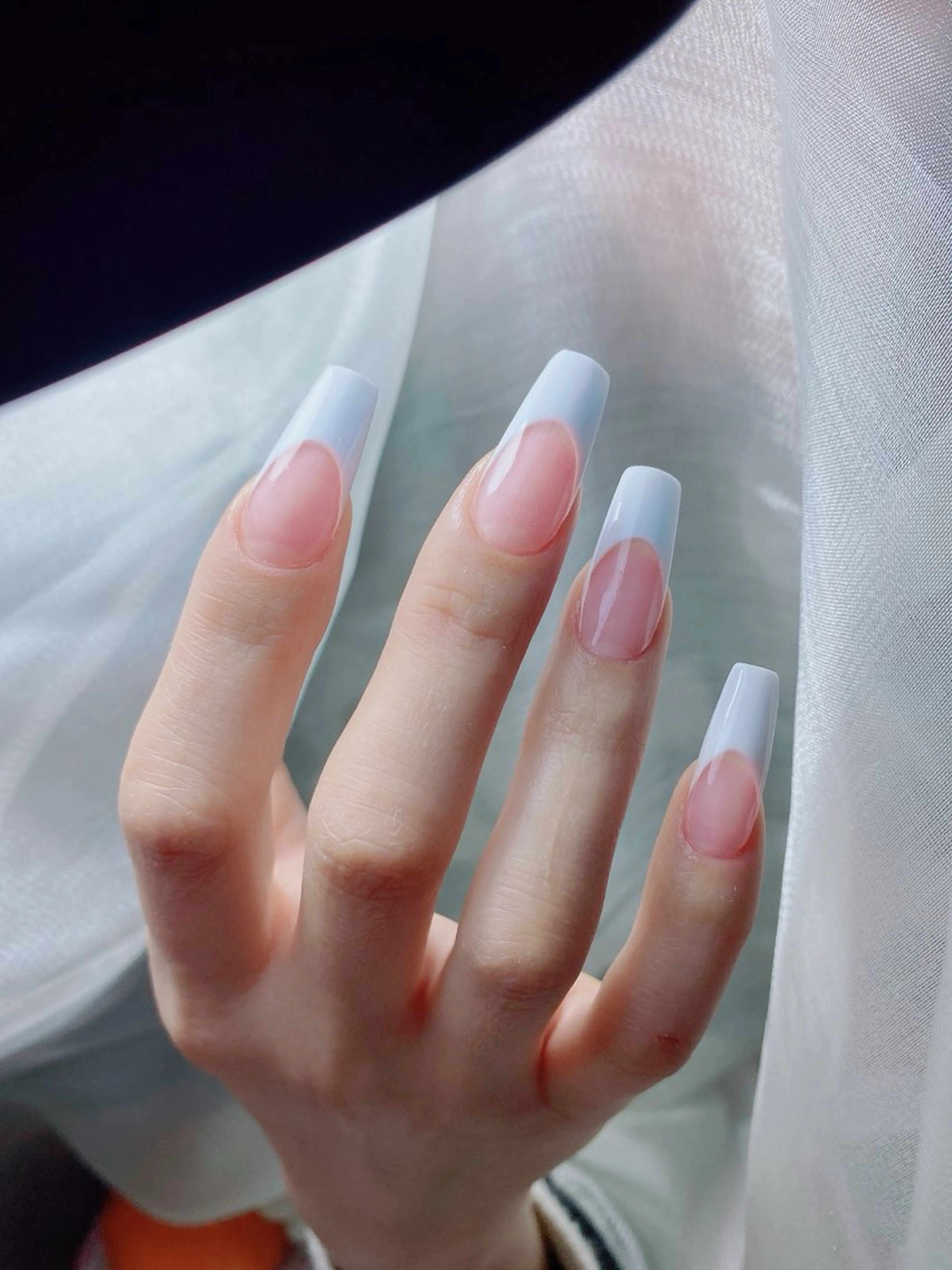 【スカルプ】アクリル長さ出し➕ジェルシンプル持ち込みデザインの写真