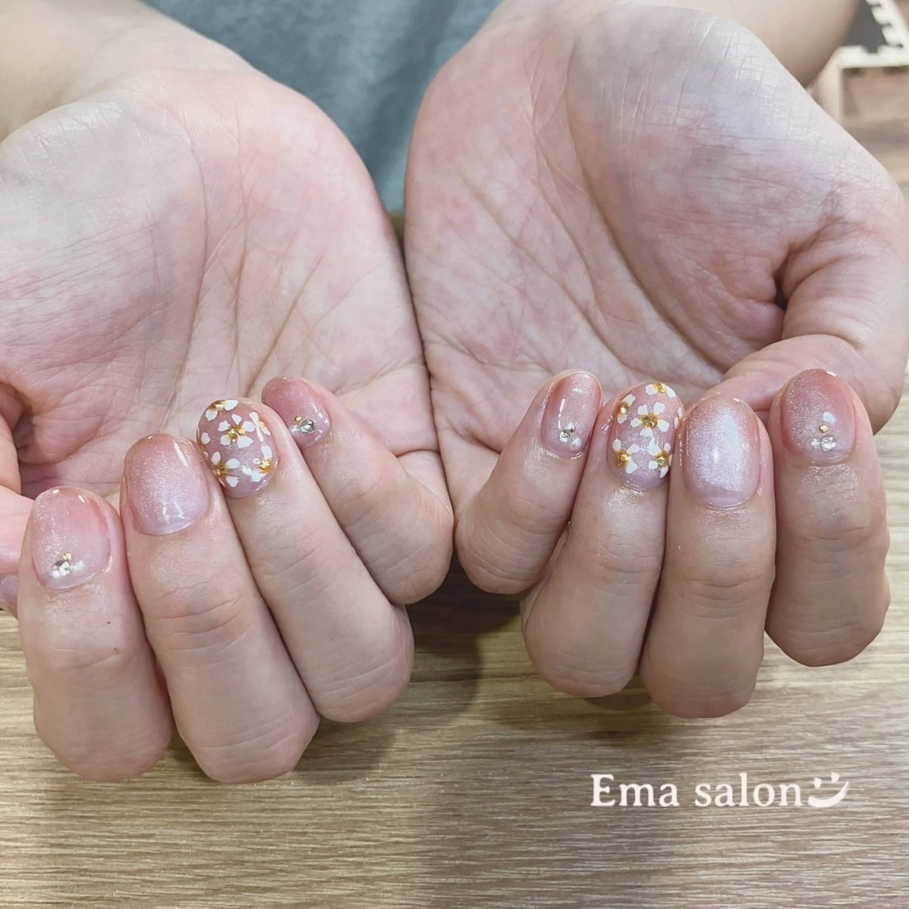 ネイル ハンドネイル Ema salon satomiのネイルデザイン