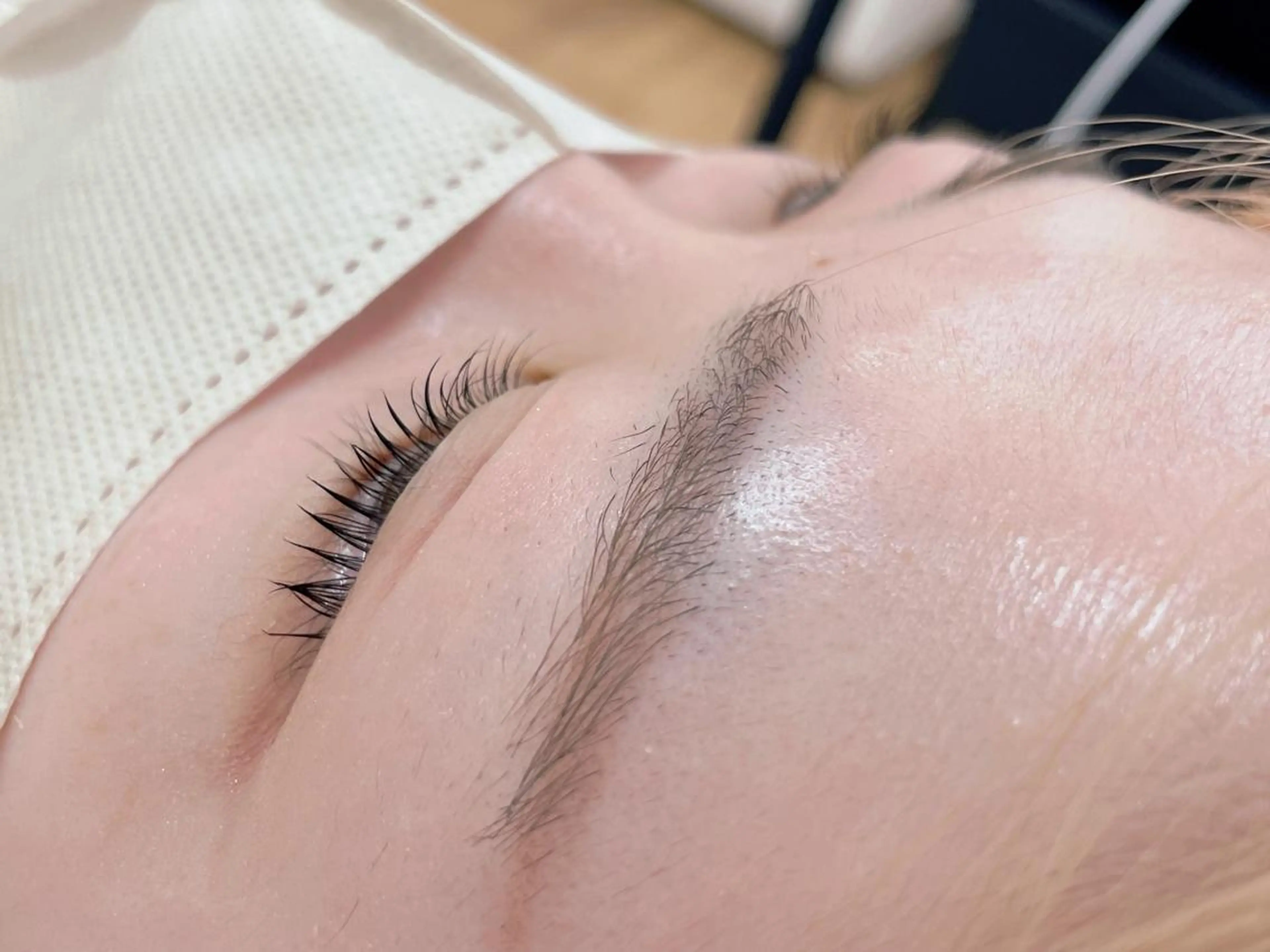 パーマ クレセントアイ wakaのマツエク・マツパデザイン