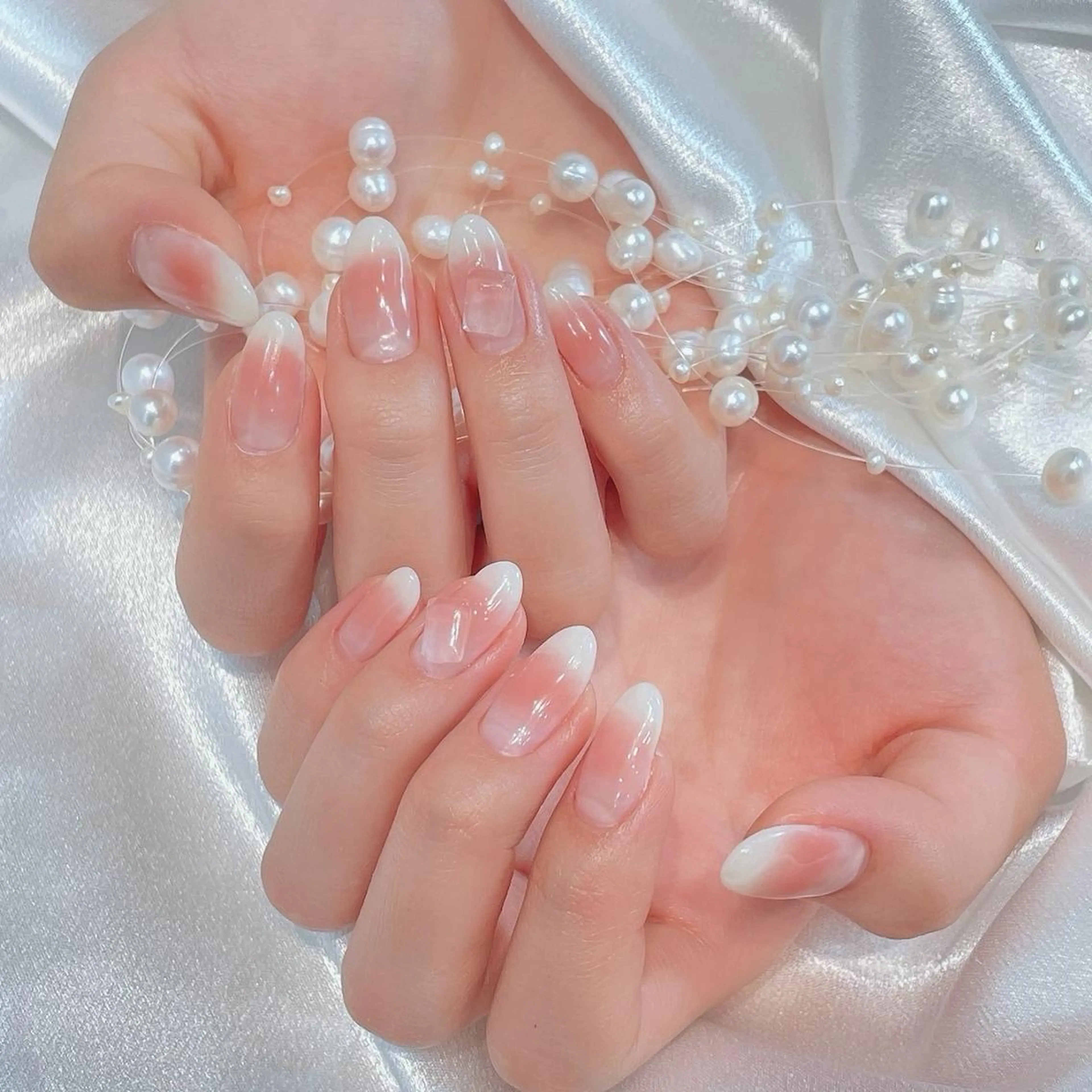 ネイル RAFFINE 月🦋🩵のネイルデザイン