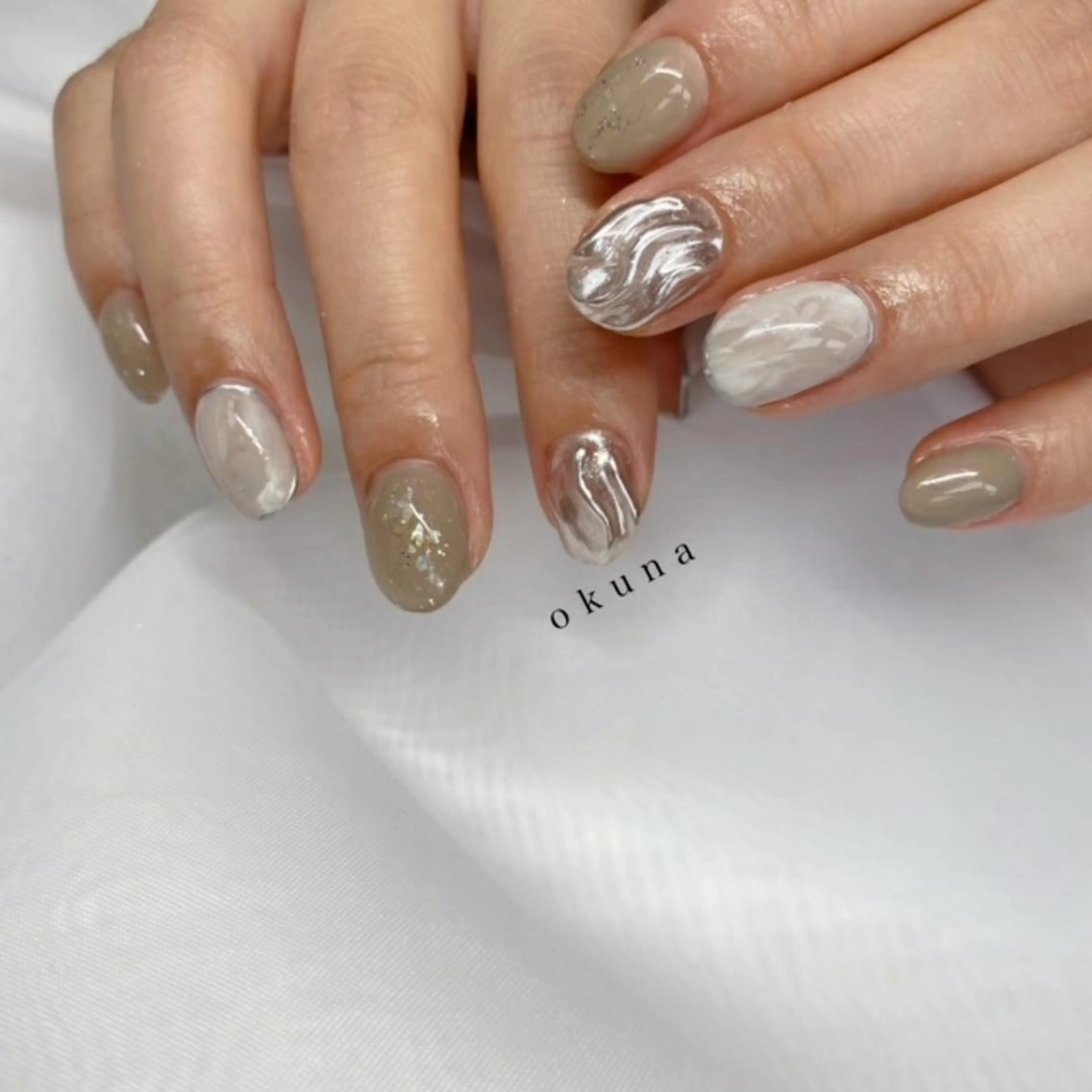 ネイル ニュアンスネイル ハンドネイル パンチャパンチャ ネイルサロンのネイルデザイン