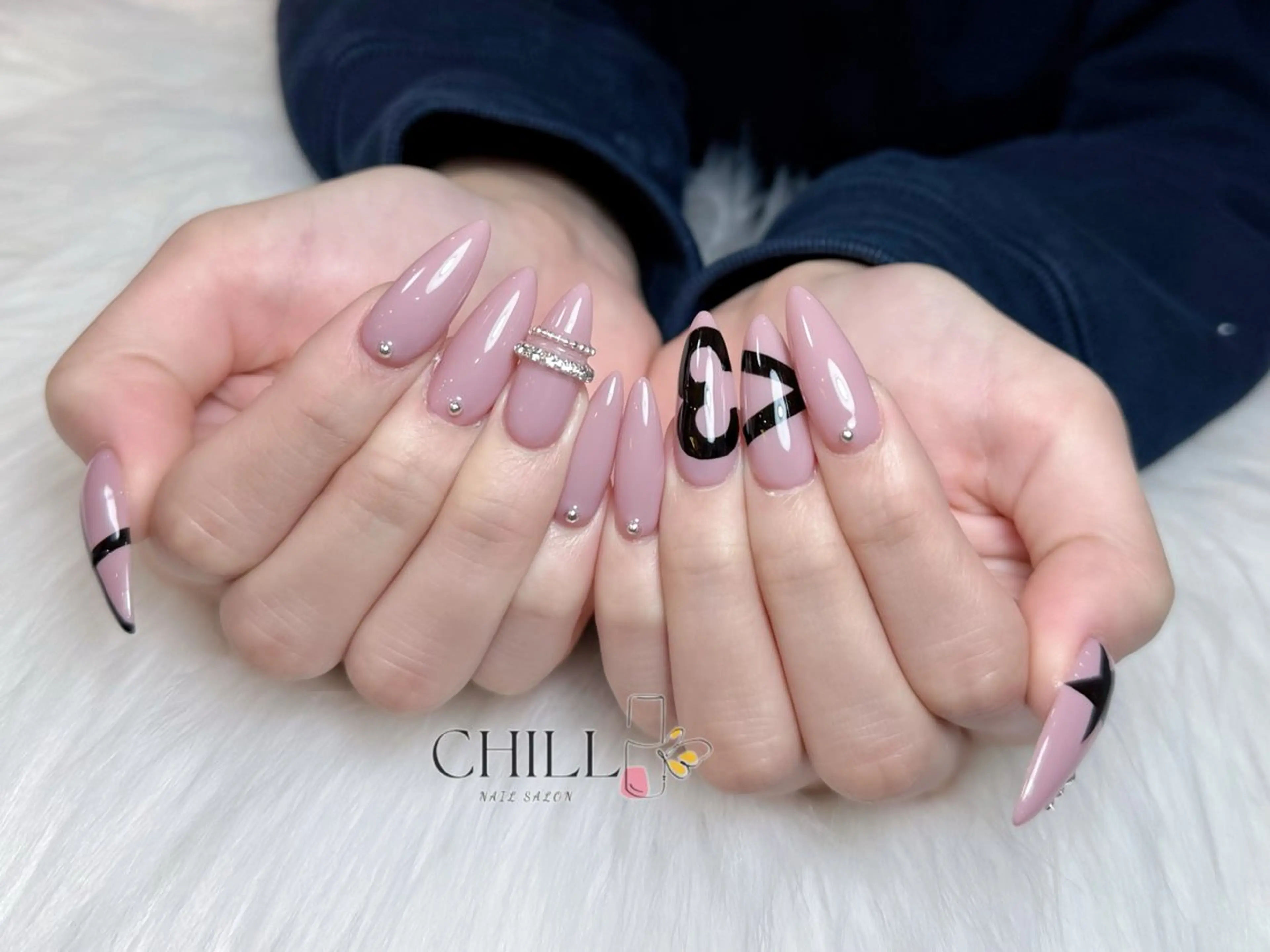 ネイル ハンドネイル Nail salon CHILL 【ネイルサロン チル】大須店所属・Nailsalon CHILL大須店💅のネイルデザイン