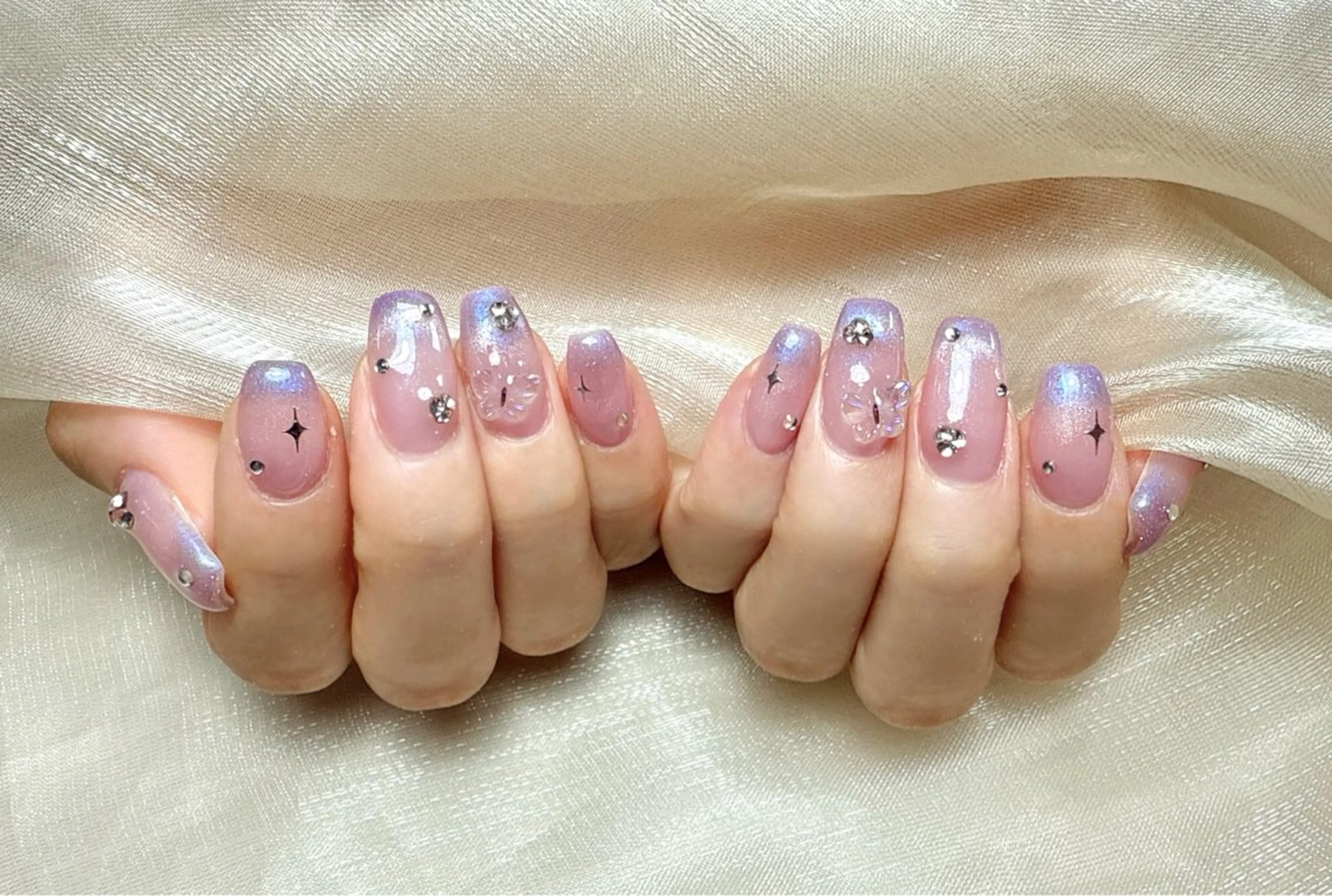 ネイル 持ち込み ハンドネイル ハンドケア L. Nailのネイルデザイン