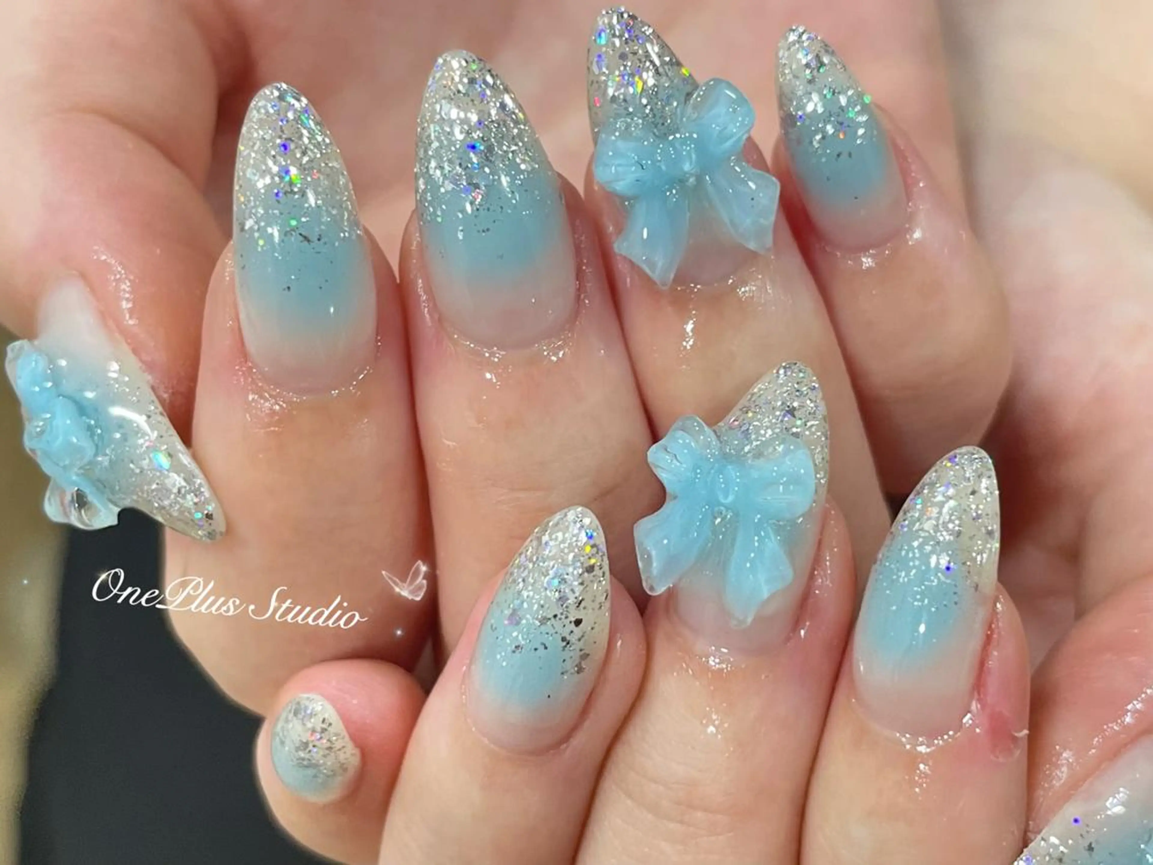 ネイル アートネイル オーロラネイル ガーリー キラキラネイル 韓国ネイル One plus StudioNailのネイルデザイン