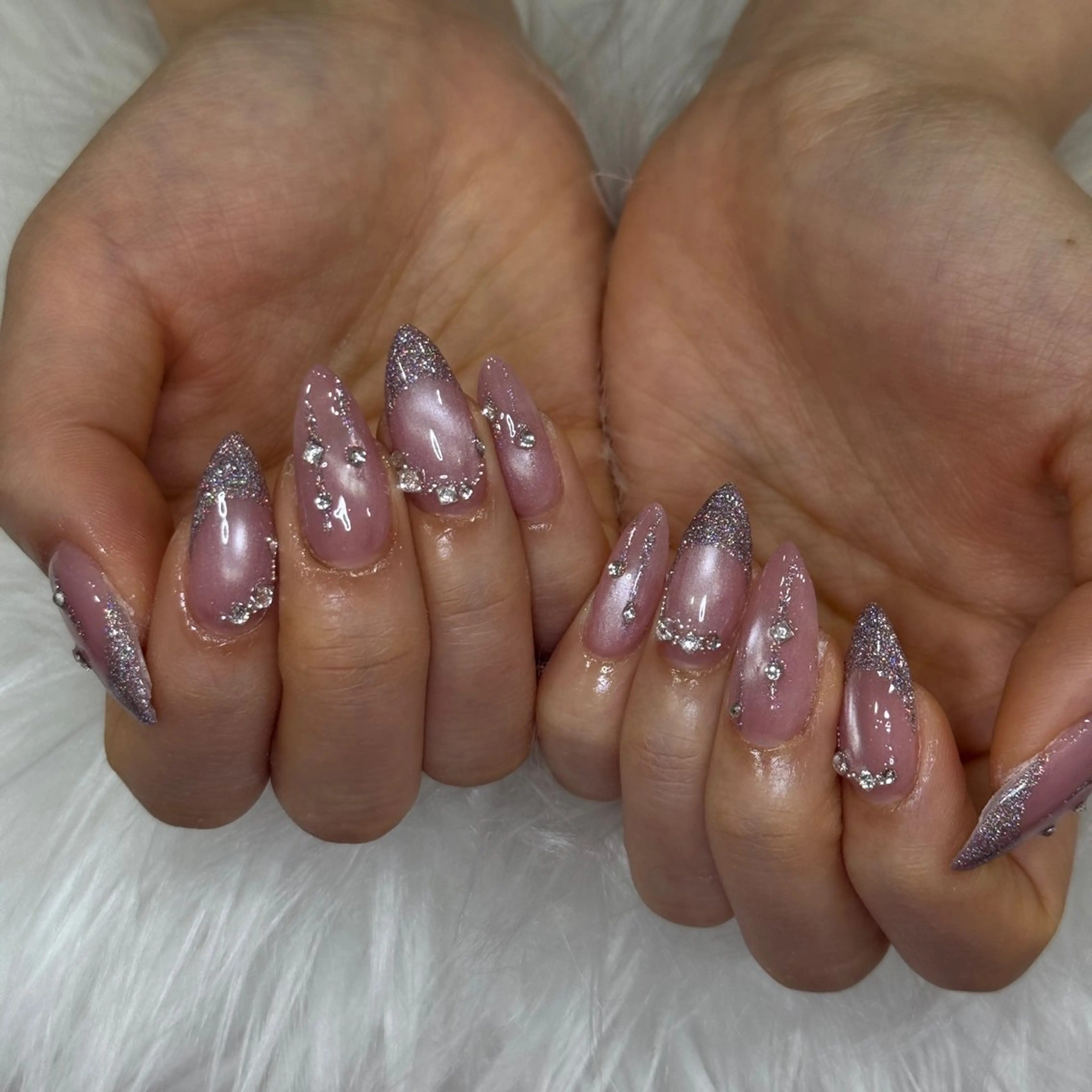 ネイル ハンドネイル ハンドケア hami🎀うかん 🎀チップ長さ出しのネイルデザイン