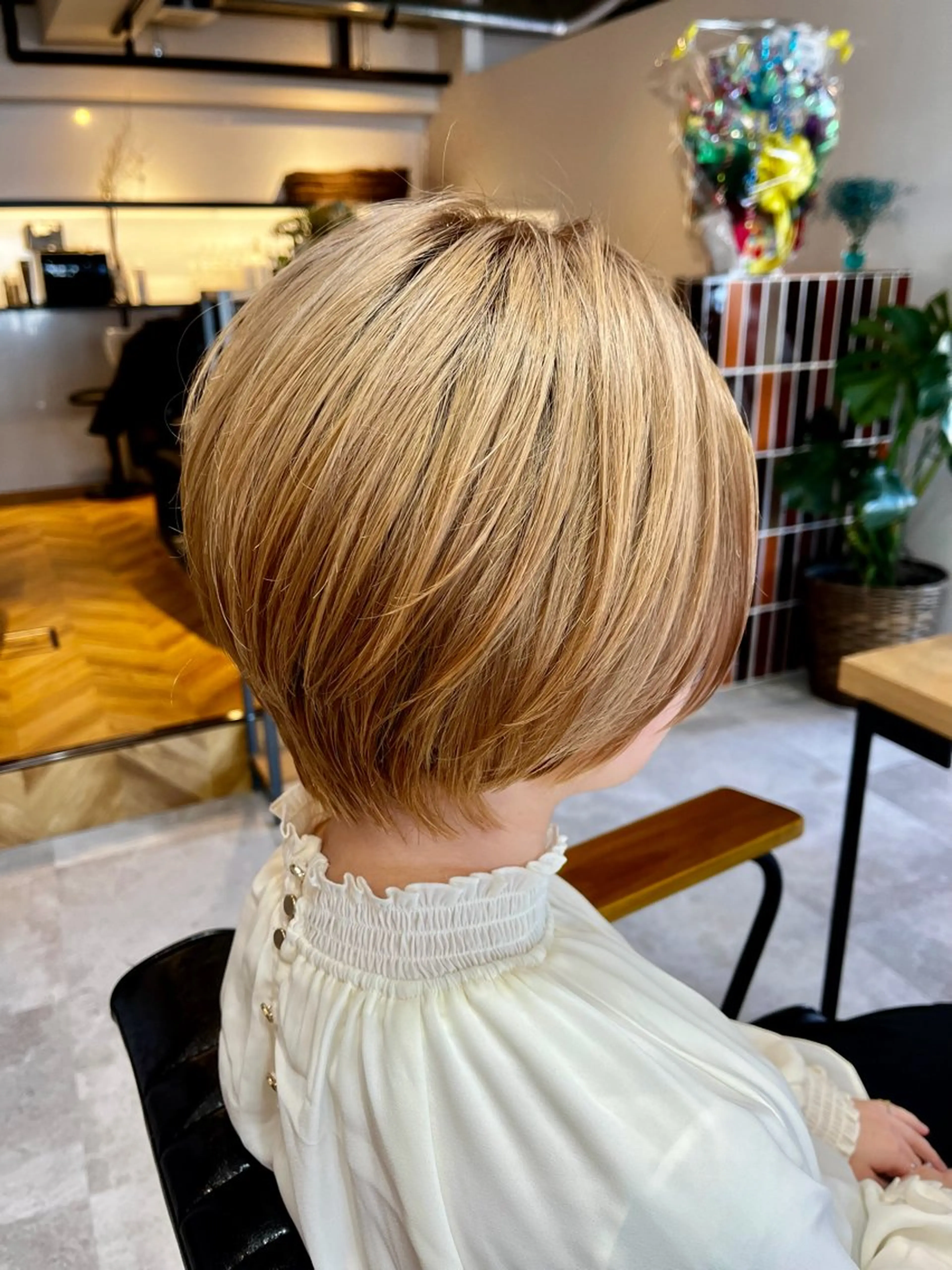 ミディアム カラー 伊藤 賢のヘアスタイル