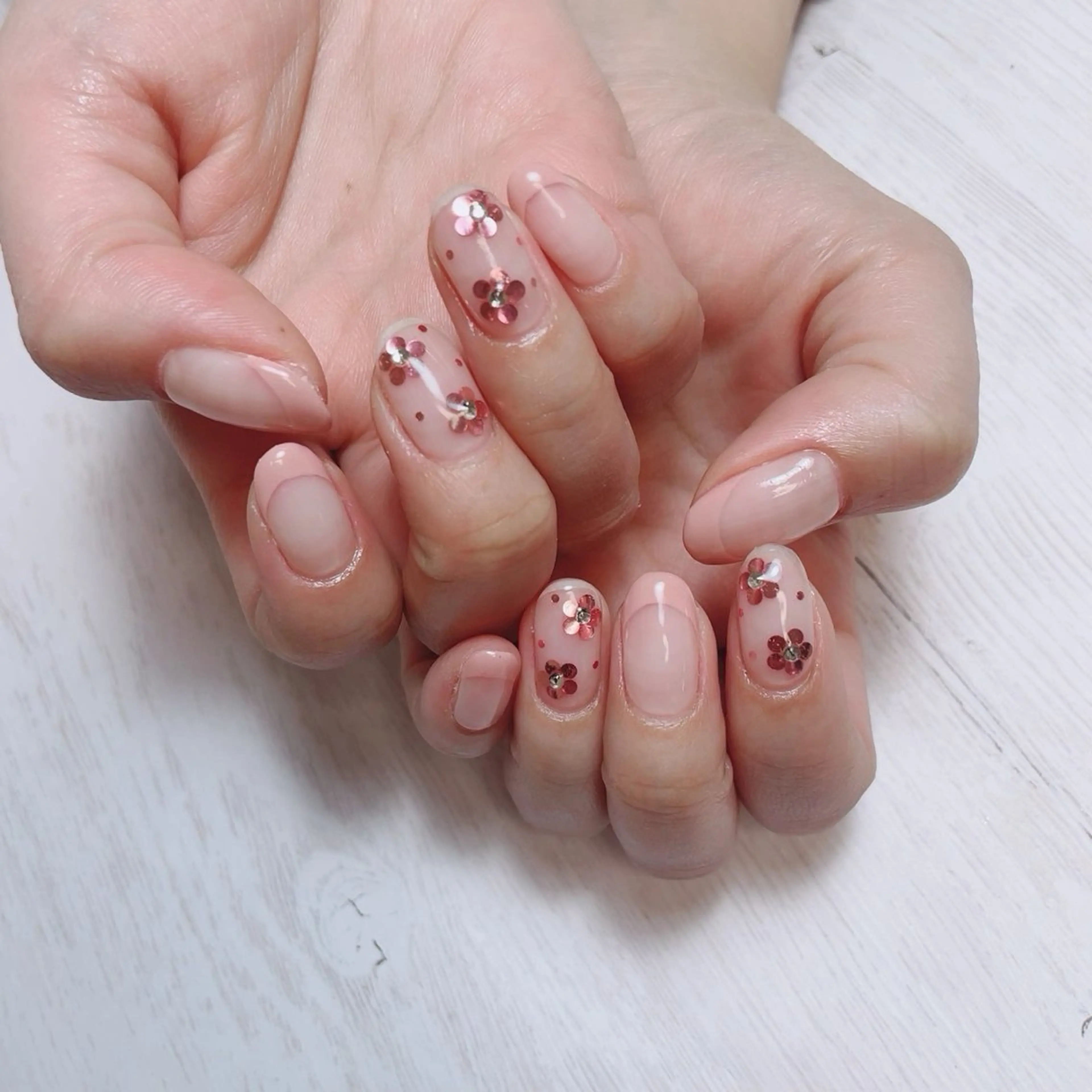 ネイル アートネイル チークネイル 長さ出し フラワーネイル フレンチネイル ハンドネイル NEW NAIL 池袋のネイルデザイン