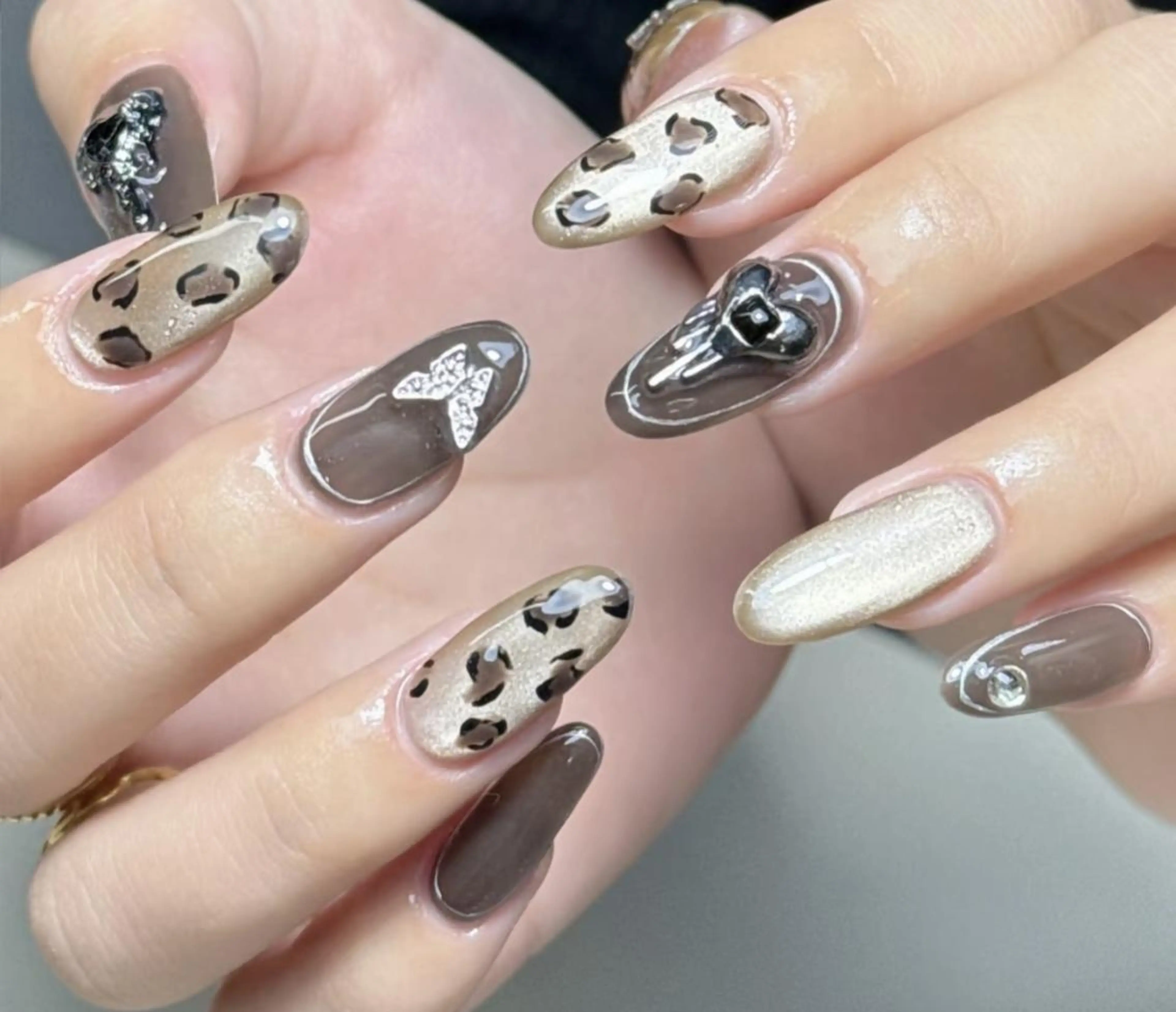 ネイル ハンドネイル 🎀 NaNa_nailのネイルデザイン