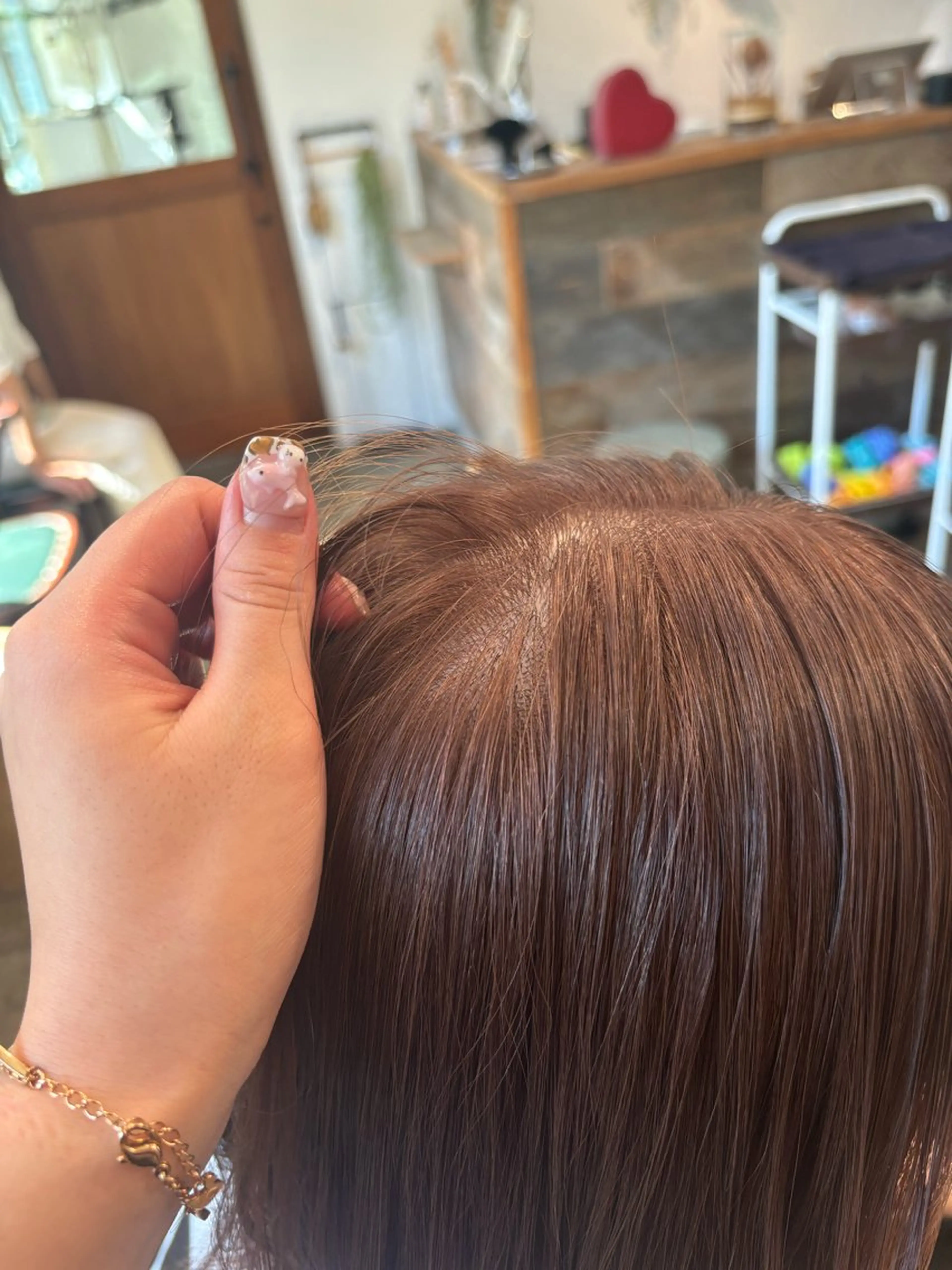 ミディアム ラベンダーベージュ sisi銀座所属・髪質改善/艶髪特化 柔艶髪/Ririkaのヘアスタイル